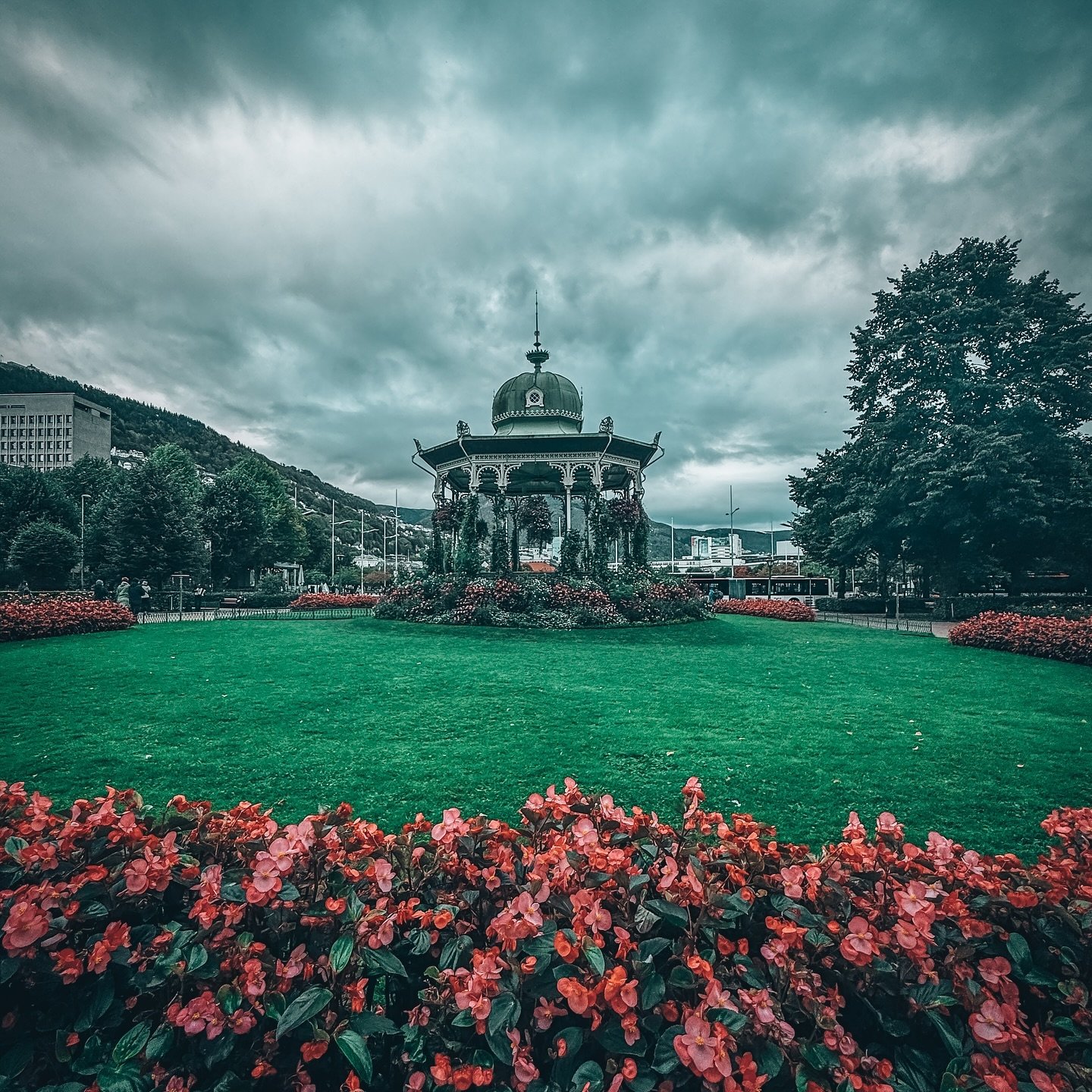 #bergennorway #bergen #h&oslash;st #byparken