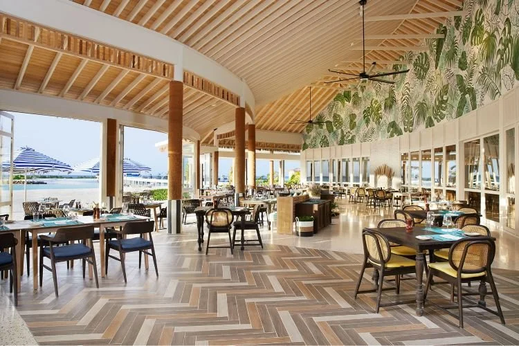 md-mlemd-turquoise-restaurant-12548_Classic-Hor.jpg