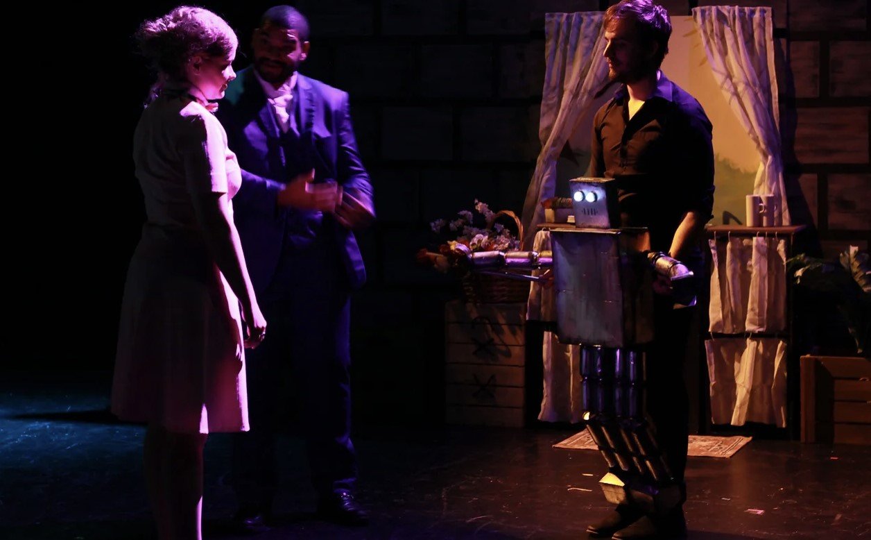 Director: Mitchell Zillmer
Costume / Props Design: Dani Holder
Set Design: Eel Moncada
Lighting Design: Gabriel Almager