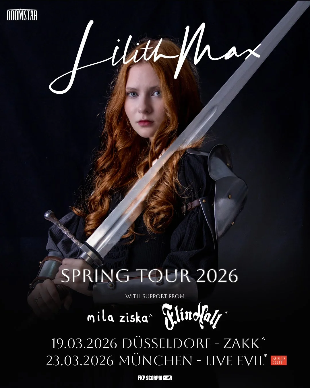 Elín Hall opens for Lillith Max in Munich Germany