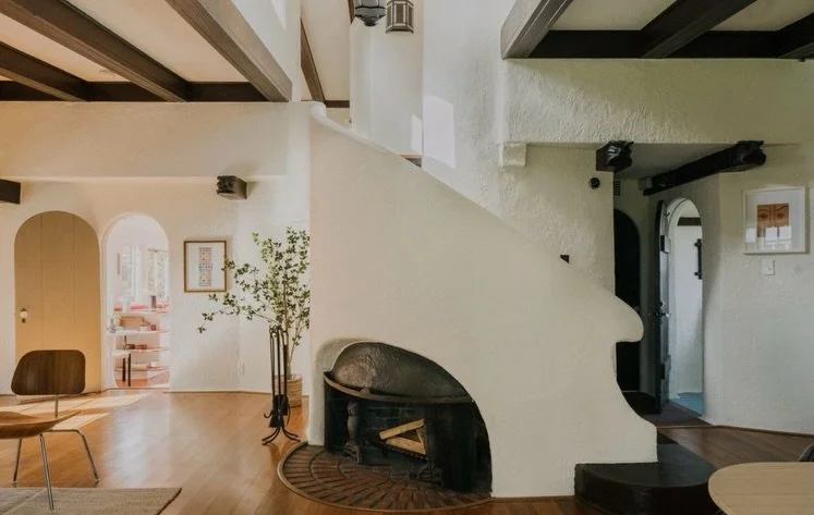 Spanish cottage nestled right into Woodstock. It&rsquo;s all about this wood burning FIREPLACE for me. Double lot. Arched doorways. Exposed beams. And that staircase, UGH. Your own fantasy world awaits, and at such an incredible price point! 

2 bed 