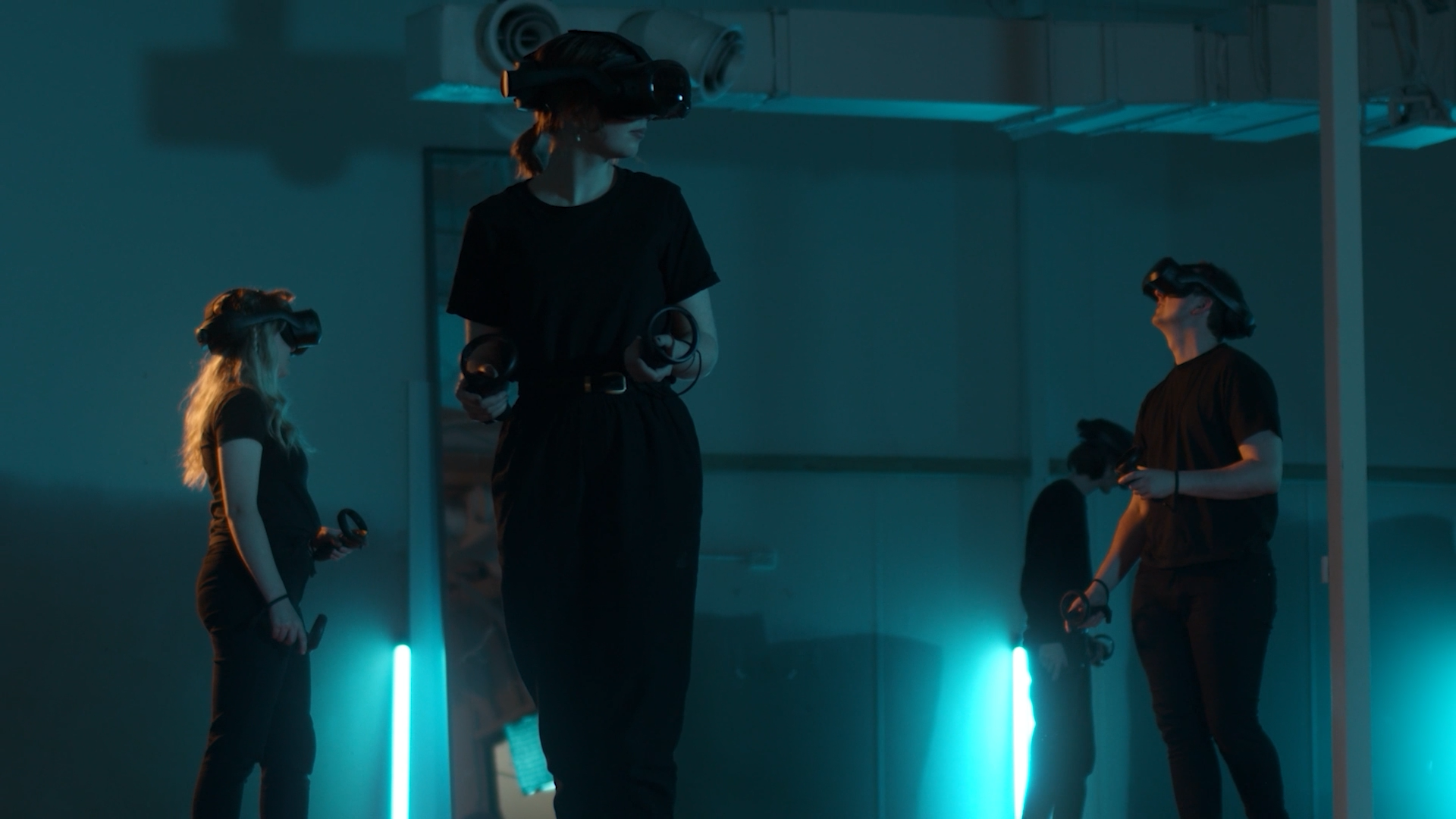 vrcade-toronto-vr-arcade-experience.png