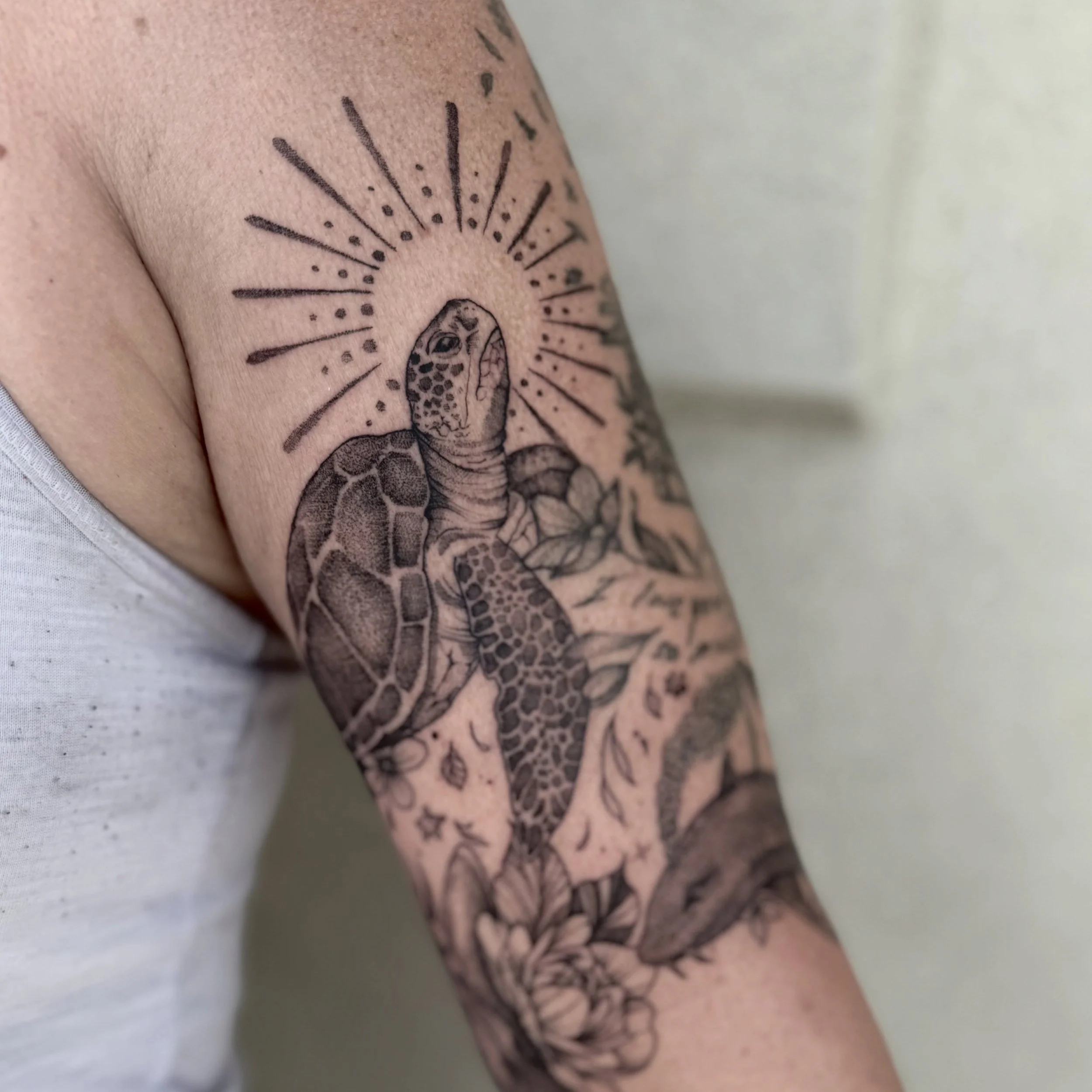 I've had to keep my schedule pretty light the last few weeks because I'm working on a very big project, so stay tuned for that! But, I've opened my books for the rest of October. to schedule an appt you can fill out the appt request form in my bio or