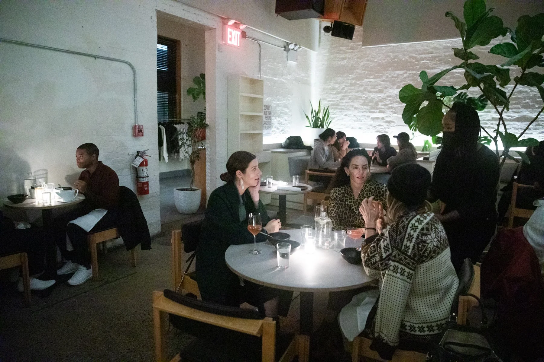 2021_11_2_offair_publicrecords_samevian_©laurajunekirsch00358.jpg