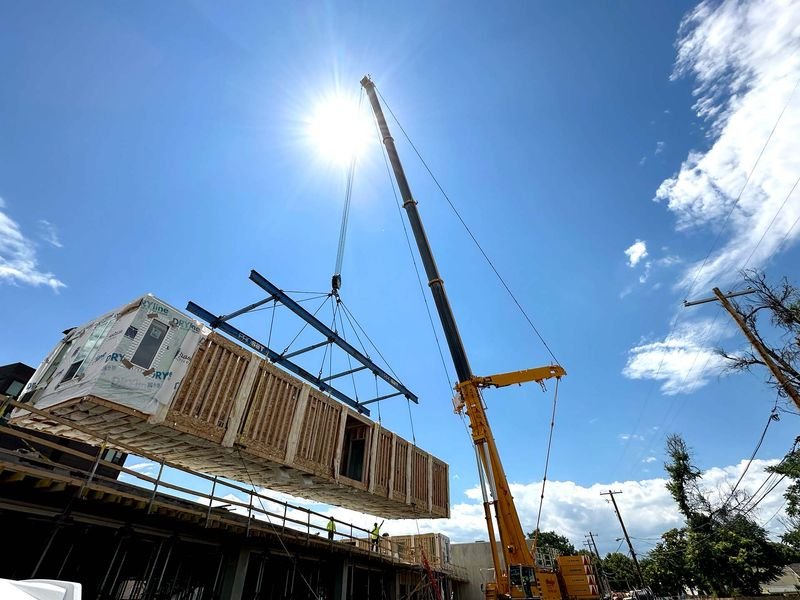 668da97a85b0c7605f95c8ec_WHP-crane-setting-1-p-800.jpg