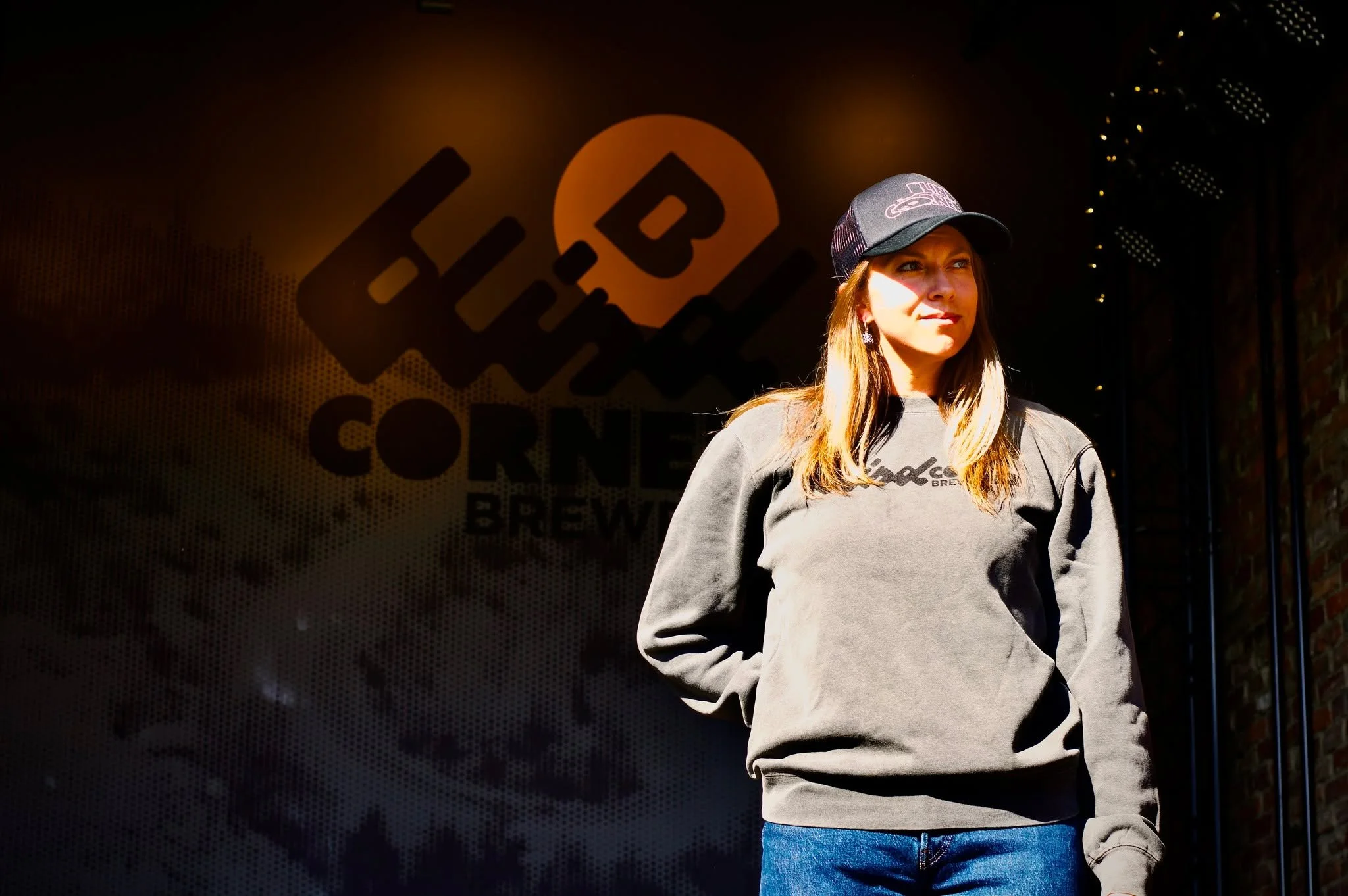 Fresh beer and another year! 

Help Jordan celebrate her birthday by popping through the taproom today for Turntable Thursday, and the debut of our new West Coast IPA, Drop Ride. 

Featuring Crosby Estate select Centennial, Chinook, and Cascade hops,