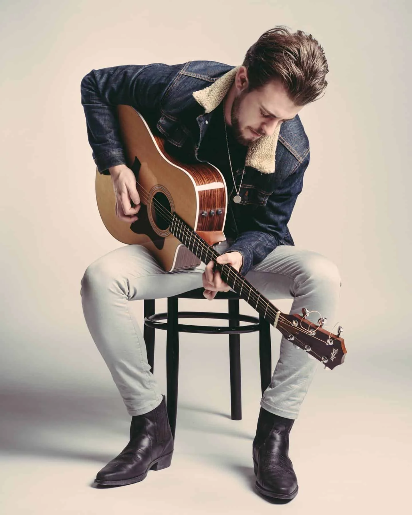 LIVE MUSIC - DAVE FOSTER 