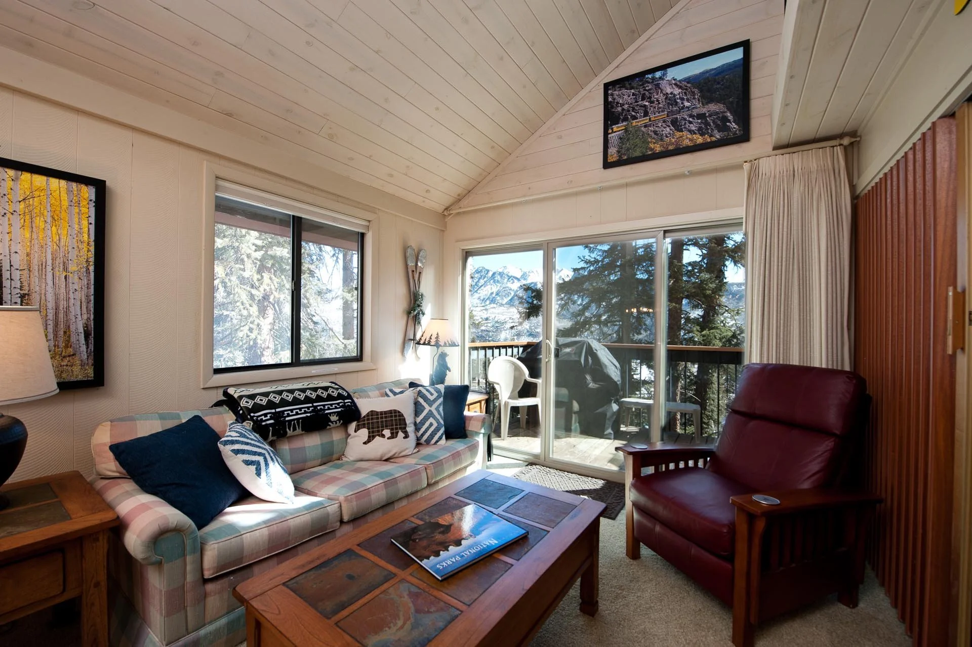 livingroom2.jpg