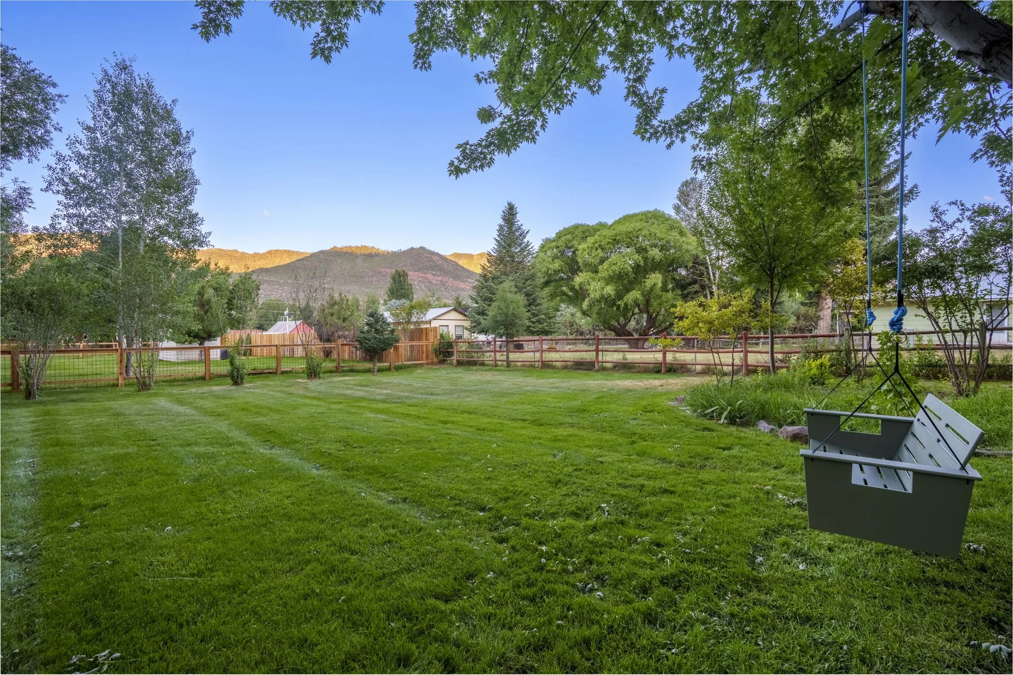 260630-Huxley-28ValleyCt,Durango Twilight-0001-HDR.jpg