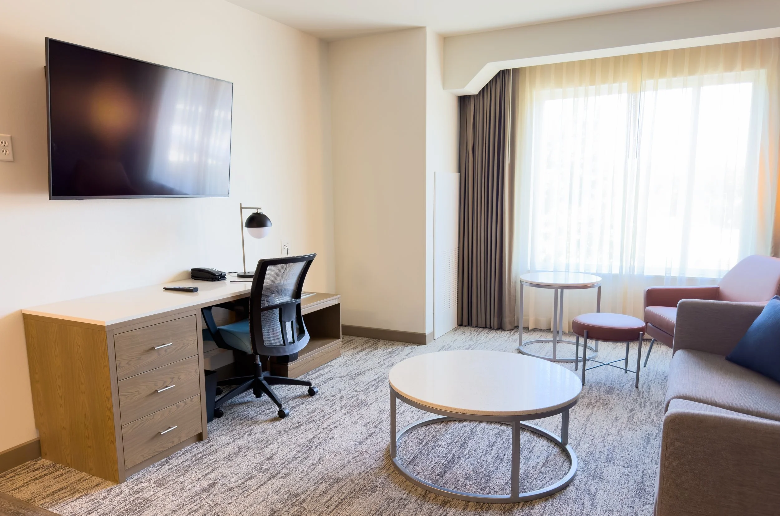 CY-EugeneDowntown-Suite4.JPG