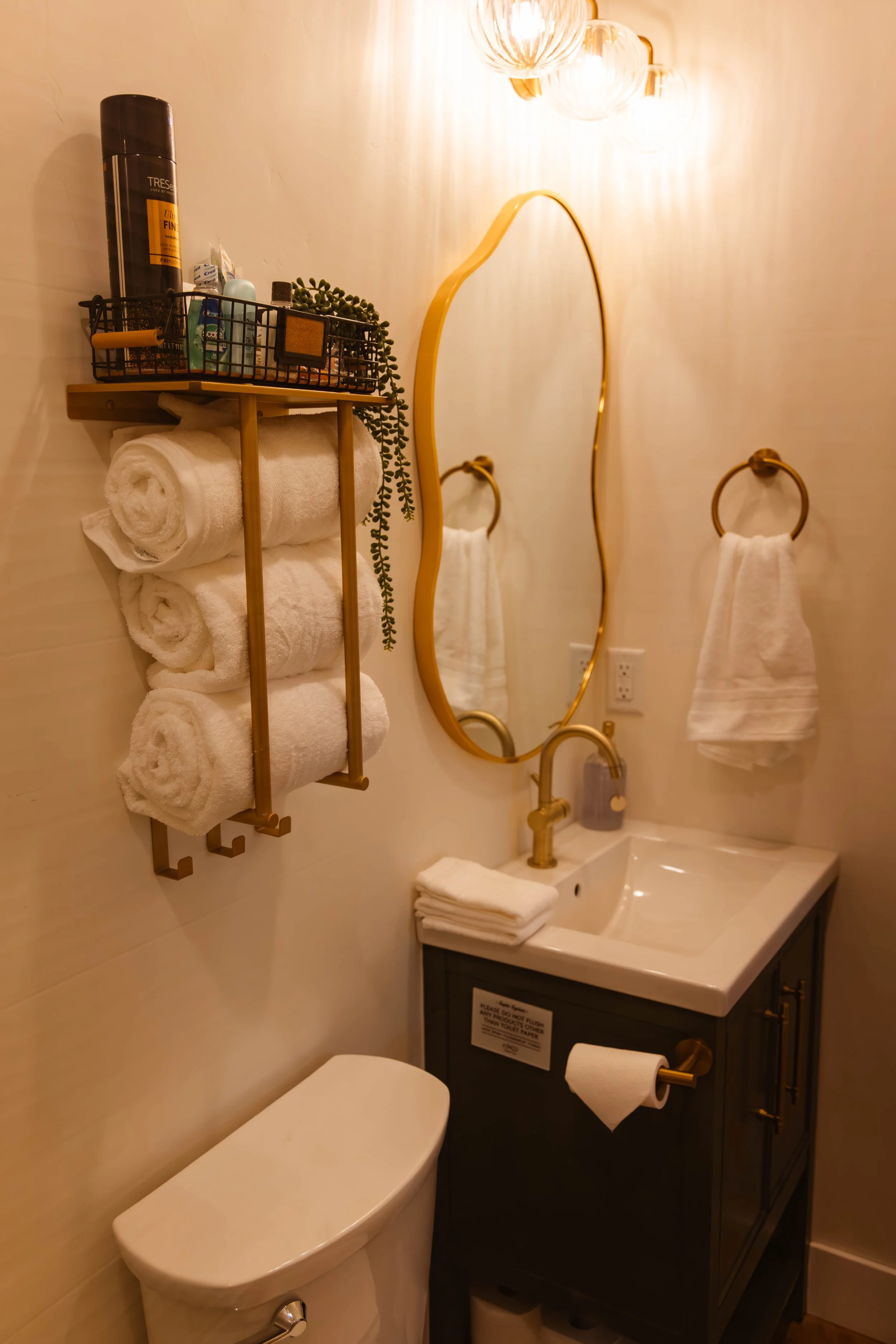 sunset south bathroom.jpg
