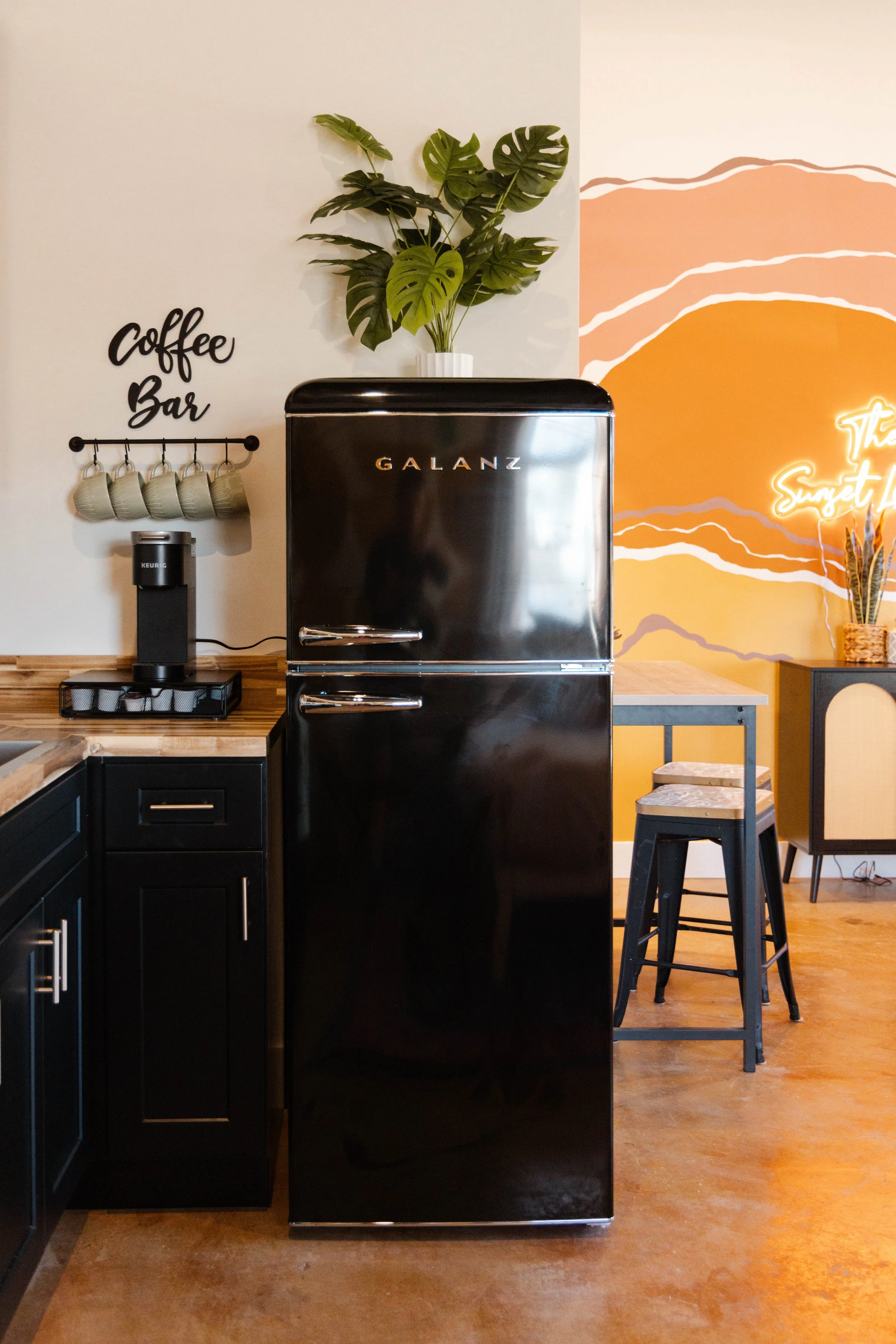 sunset south kitchen 8.jpg