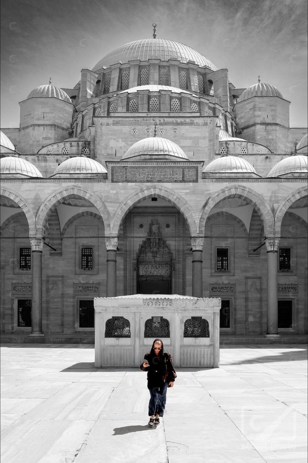 Mosque Fashion (Variation)