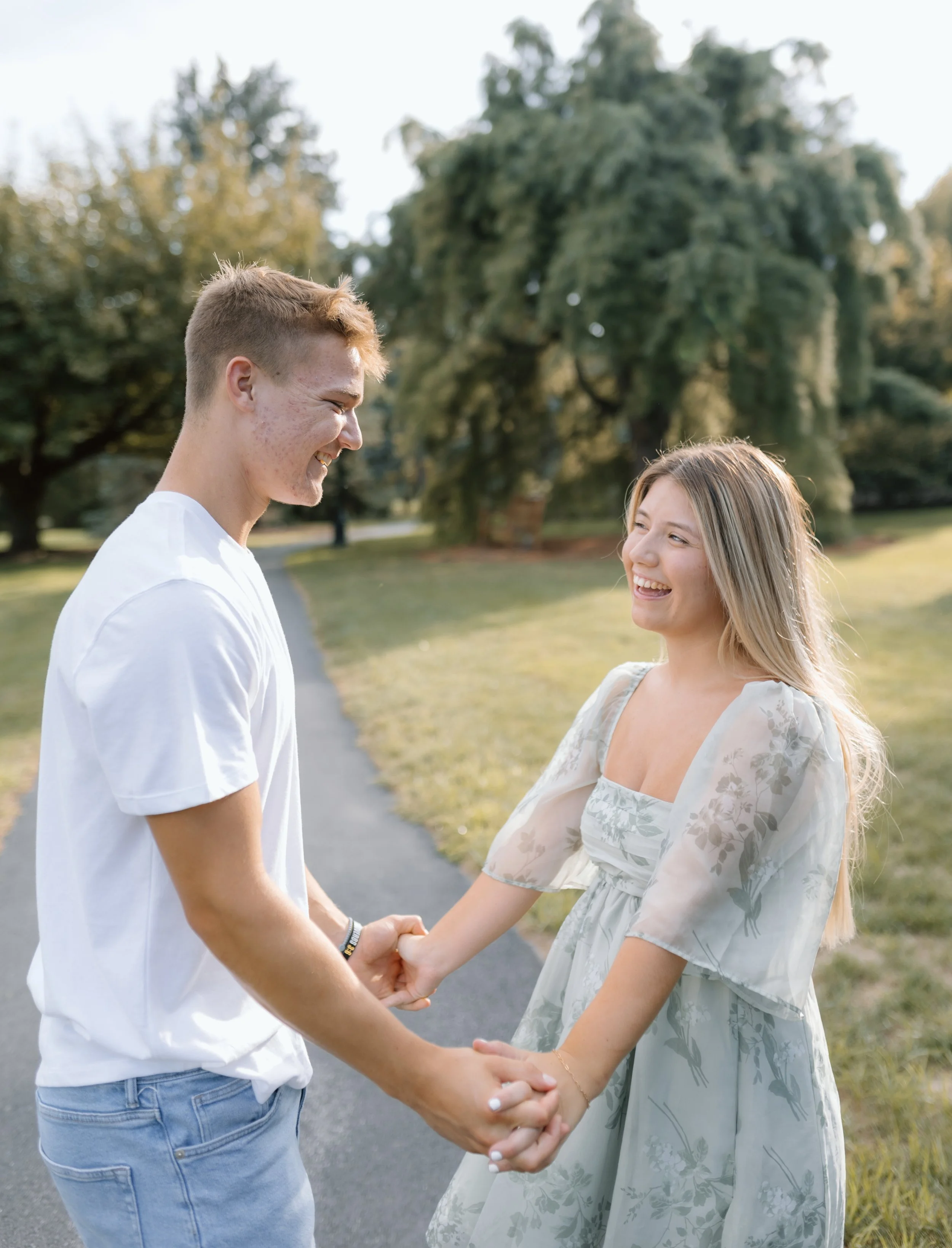 Hershey Gardens Engagement Photos.jpg