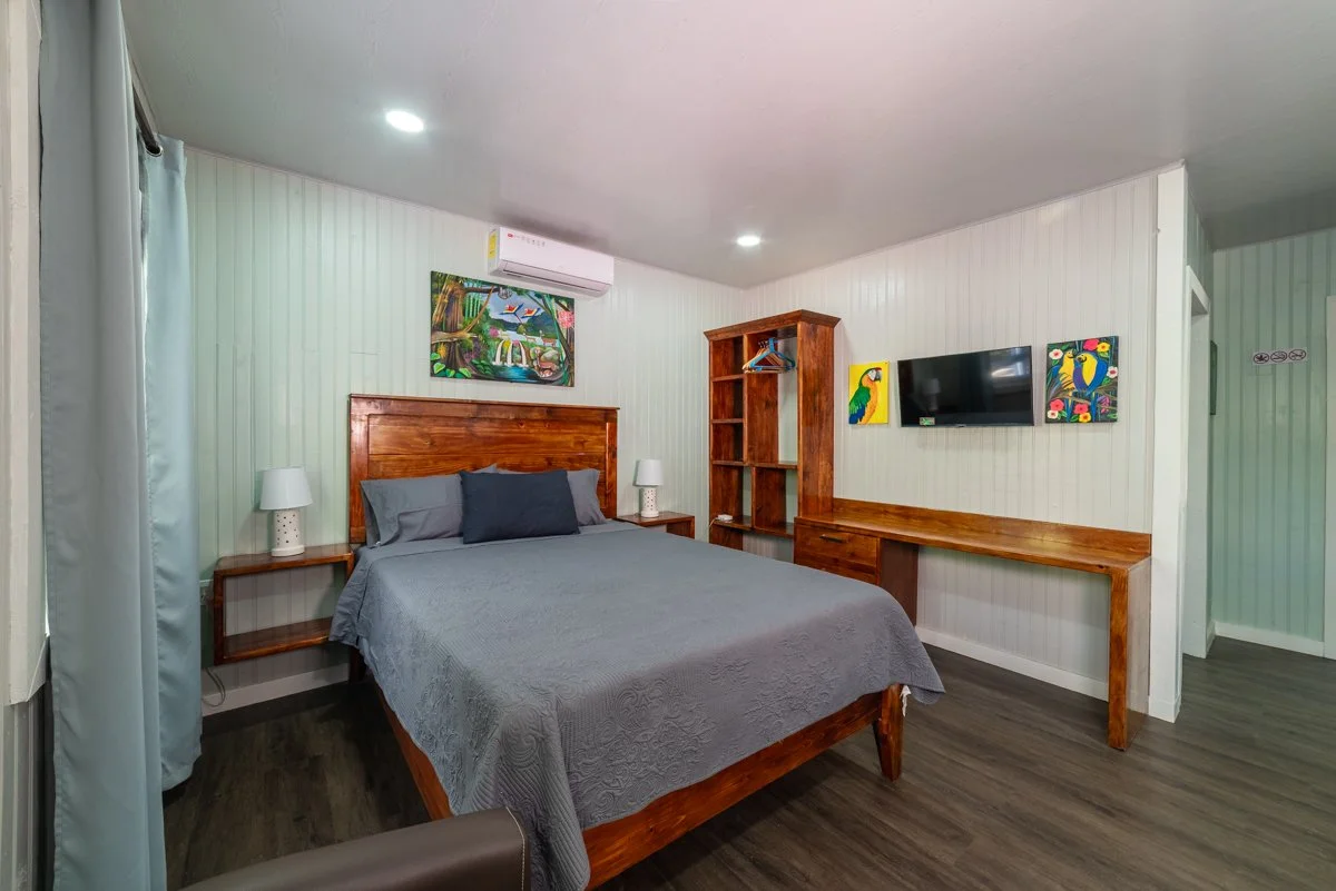 3 Front bed.JPG