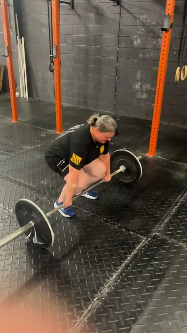 💪 From pain to power!
When Susan first came in, bending forward or lifting anything was a struggle because of her back pain. Fast forward to today—she’s deadlifting heavy weight and back to doing the things she loves most. 🙌
This is wh