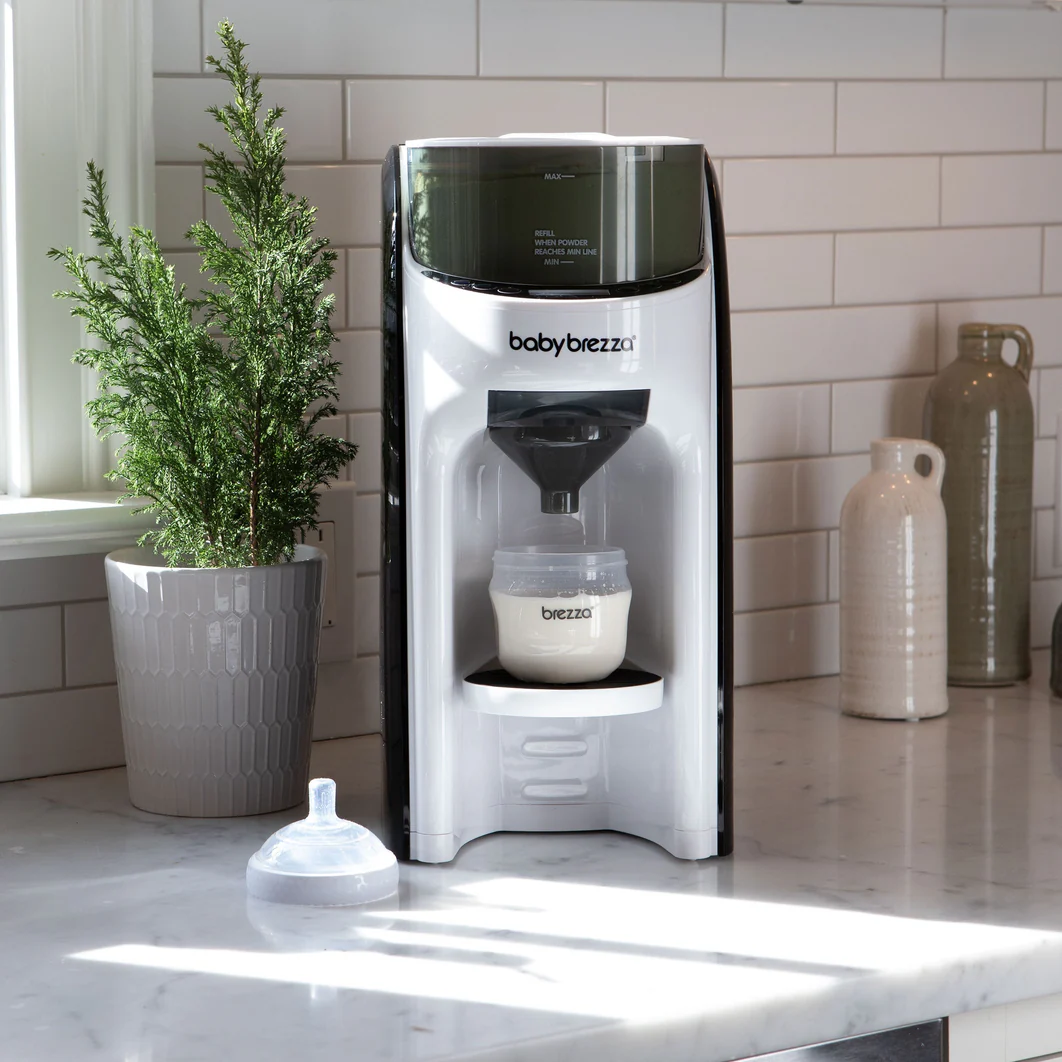 Baby-Brezza-Formula-Pro-Advanced-Dispenser-6_1062x1062-1.png