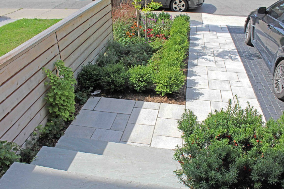 Quebec-4-legal-front-yard-parking-pad-Toronto2.jpg