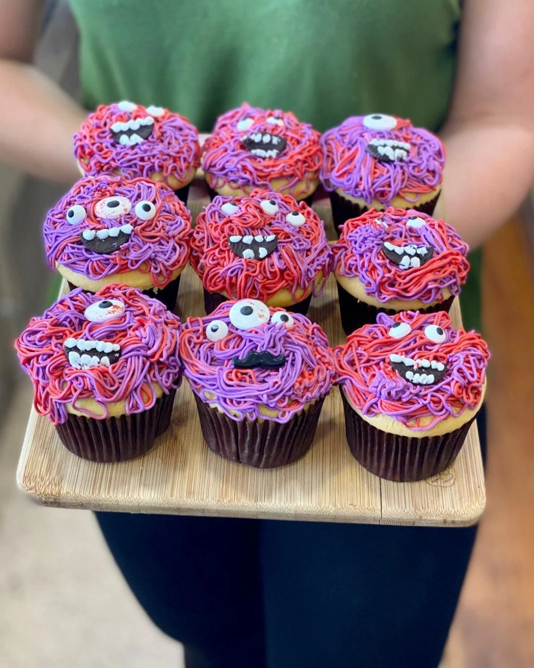 These scary Cupcakes are almost too cute to eat&hellip; almost🍪🕷️

Today only, you can buy 3 Spooky Cupcakes and get 1 free! This offer is only available to our Brumby's Rewards members and available at participating stores. 

#BrumbysBakery #hallo