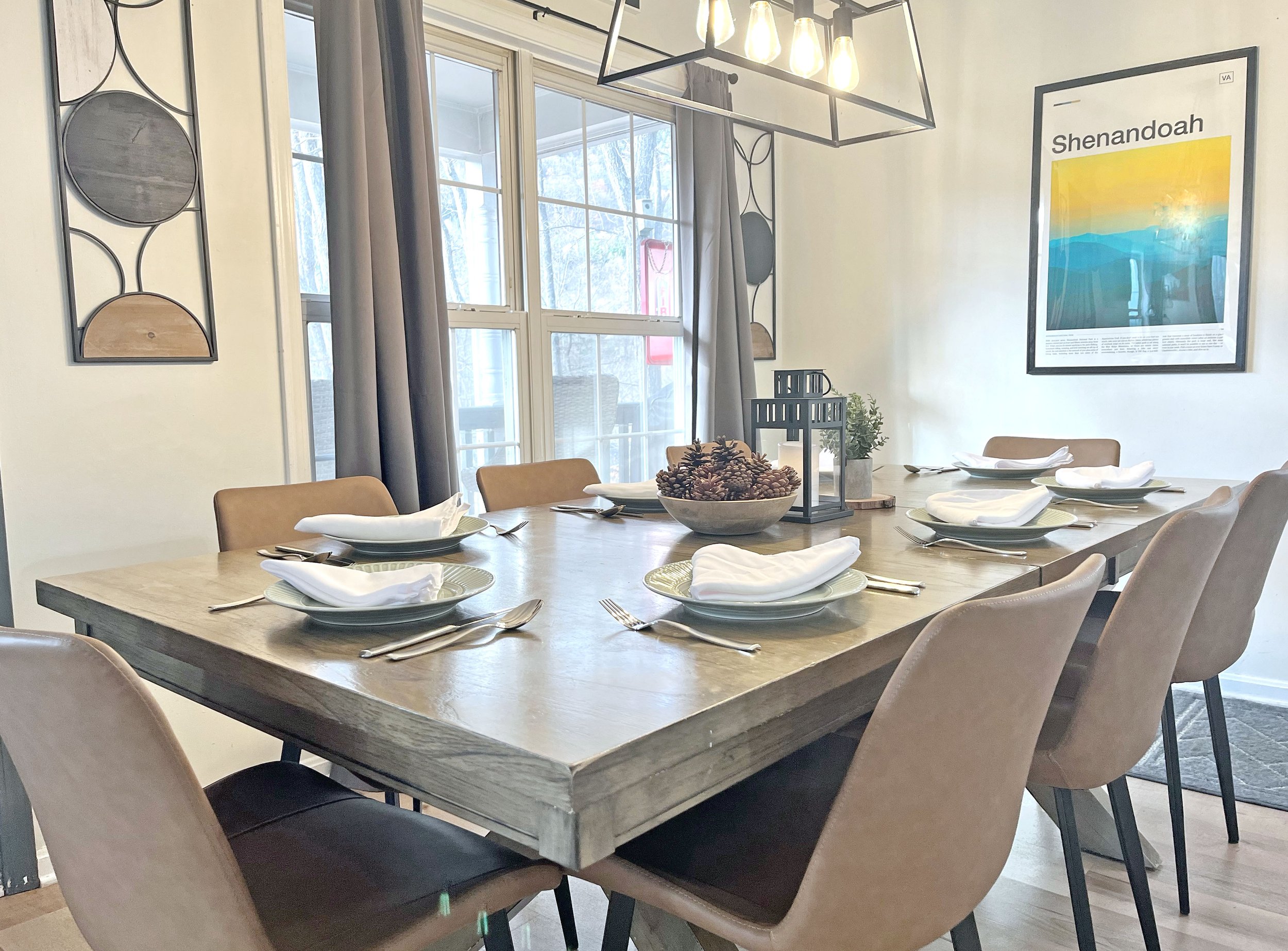 Seating for eight at the dining table.