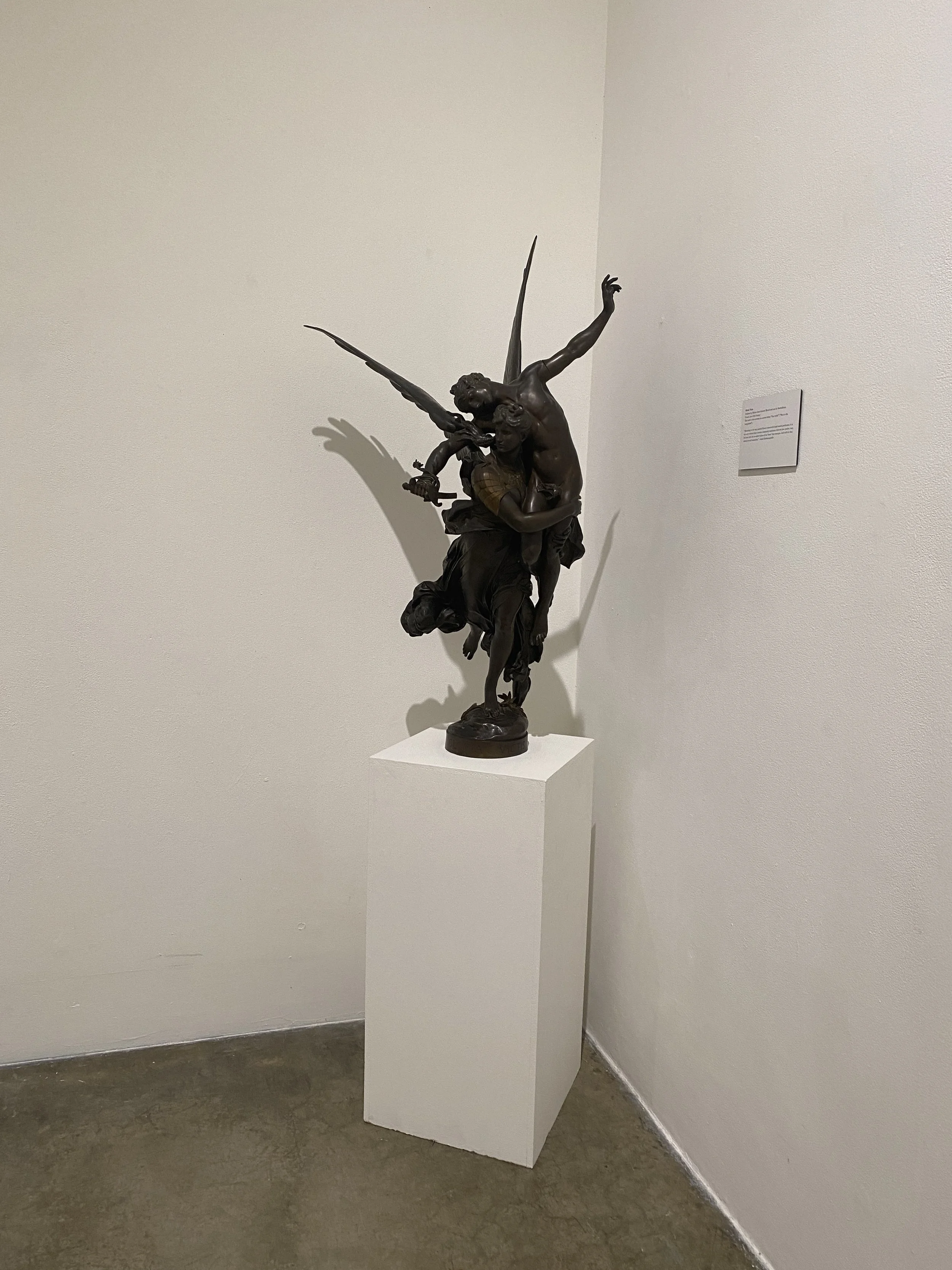Nia Collection Sculpture