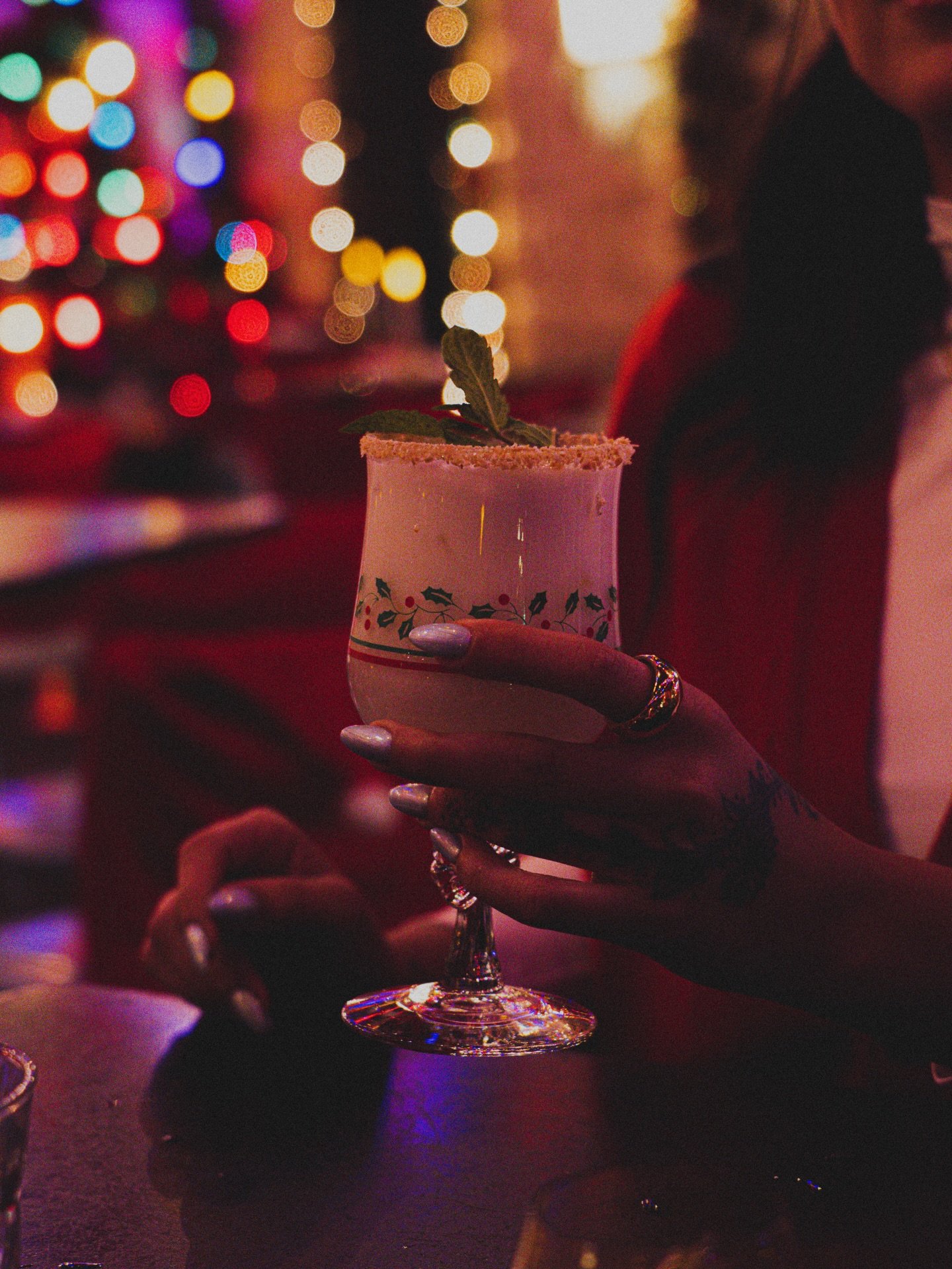 merry merry! wishing everyone a safe and happy holiday 🎅🏻