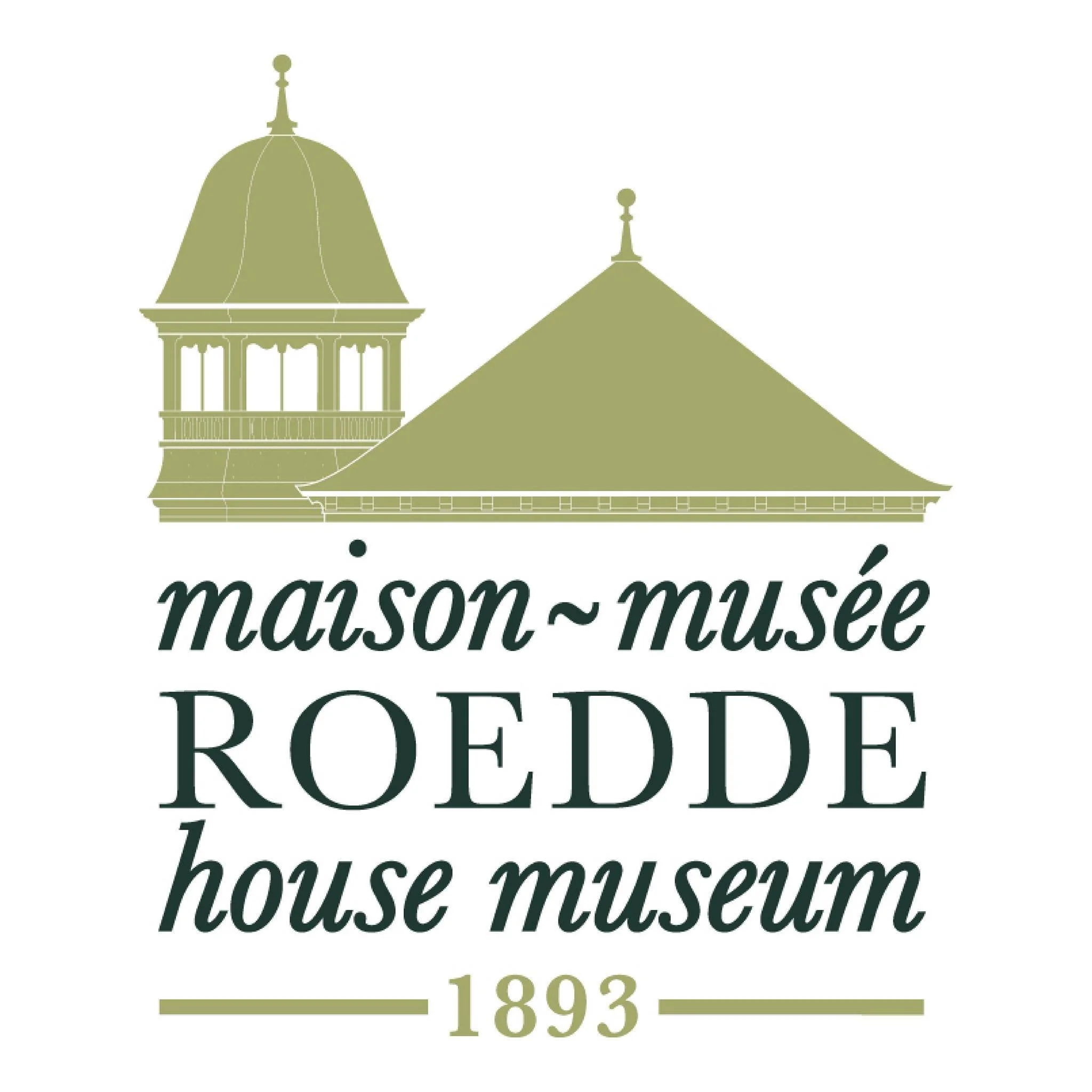 A logo featuring an illustration of two building rooftops with a tower, accompanied by the text 'masón-museo' and 'house museum,' with the year 1893 below.