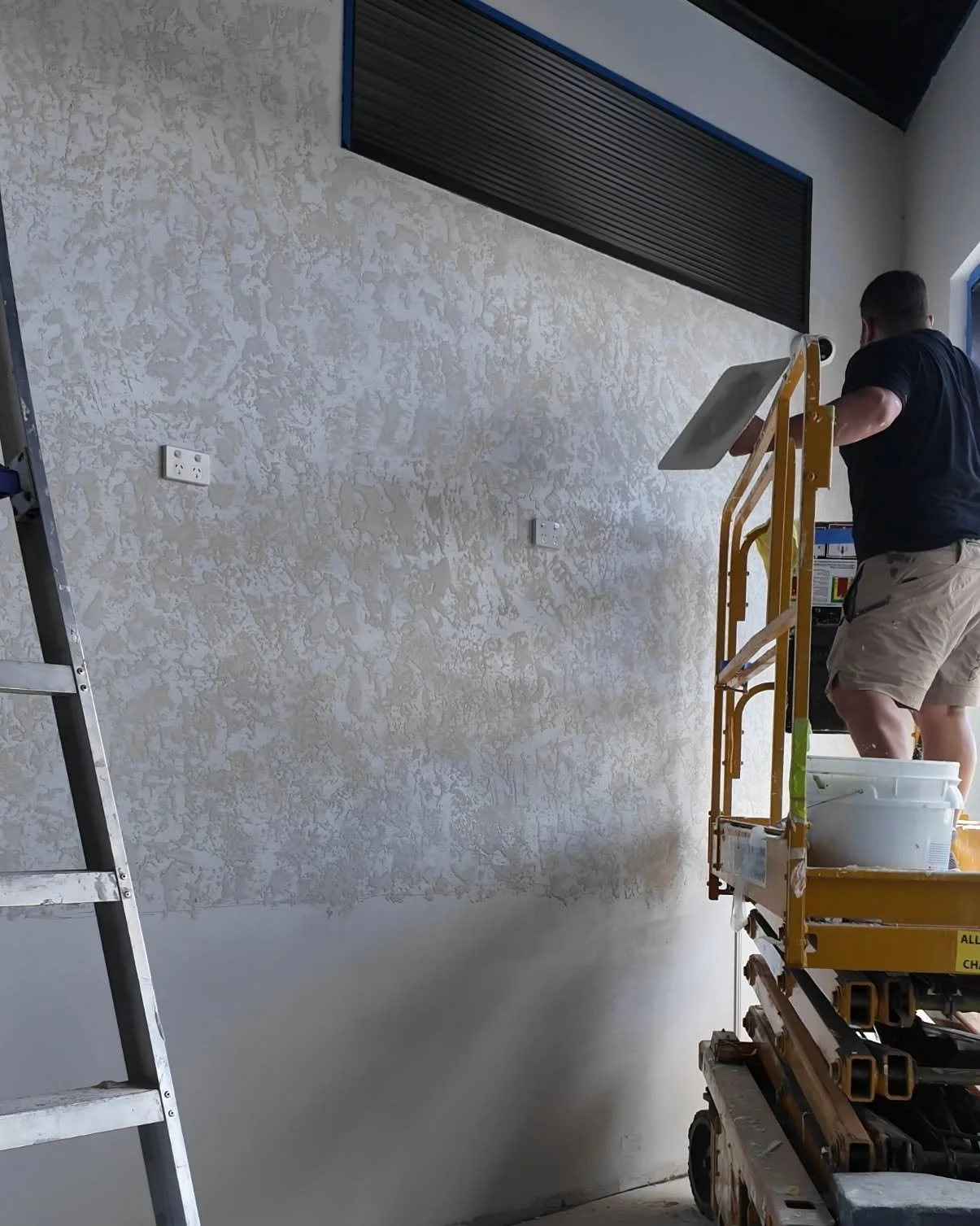 We're looking forward to getting back on the tools and get started on some new and exciting projects in 2026 😊

#2025 #newprojects #construction #shopfitting #commercial #sydneybuilder #commercialconstruction #build #constructionlife #interior #shop