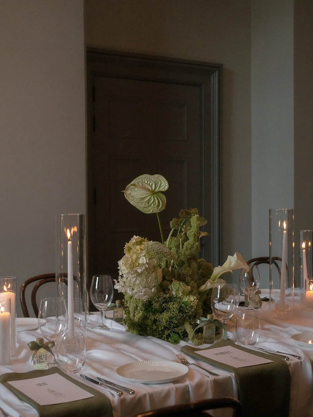 details and quiet moments from L&amp;M&rsquo;s day.