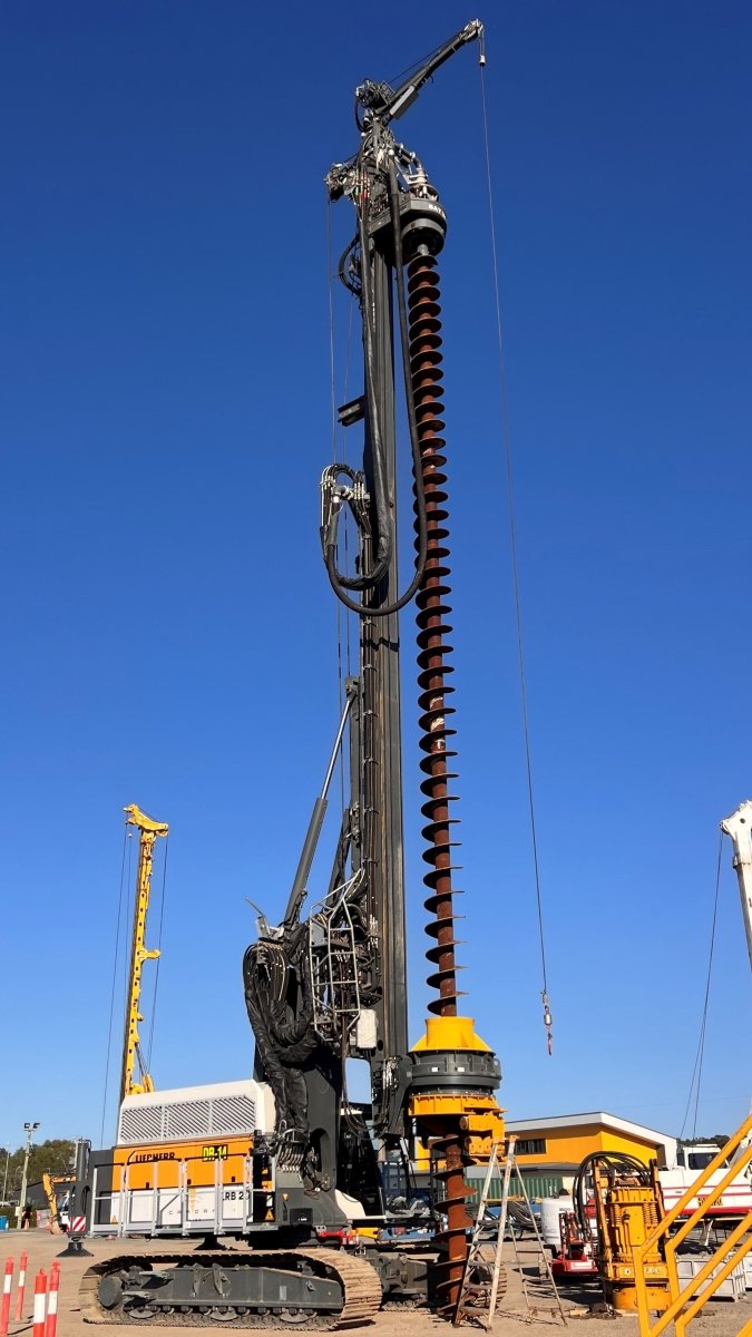 Liebherr LRB 23 3.jpg