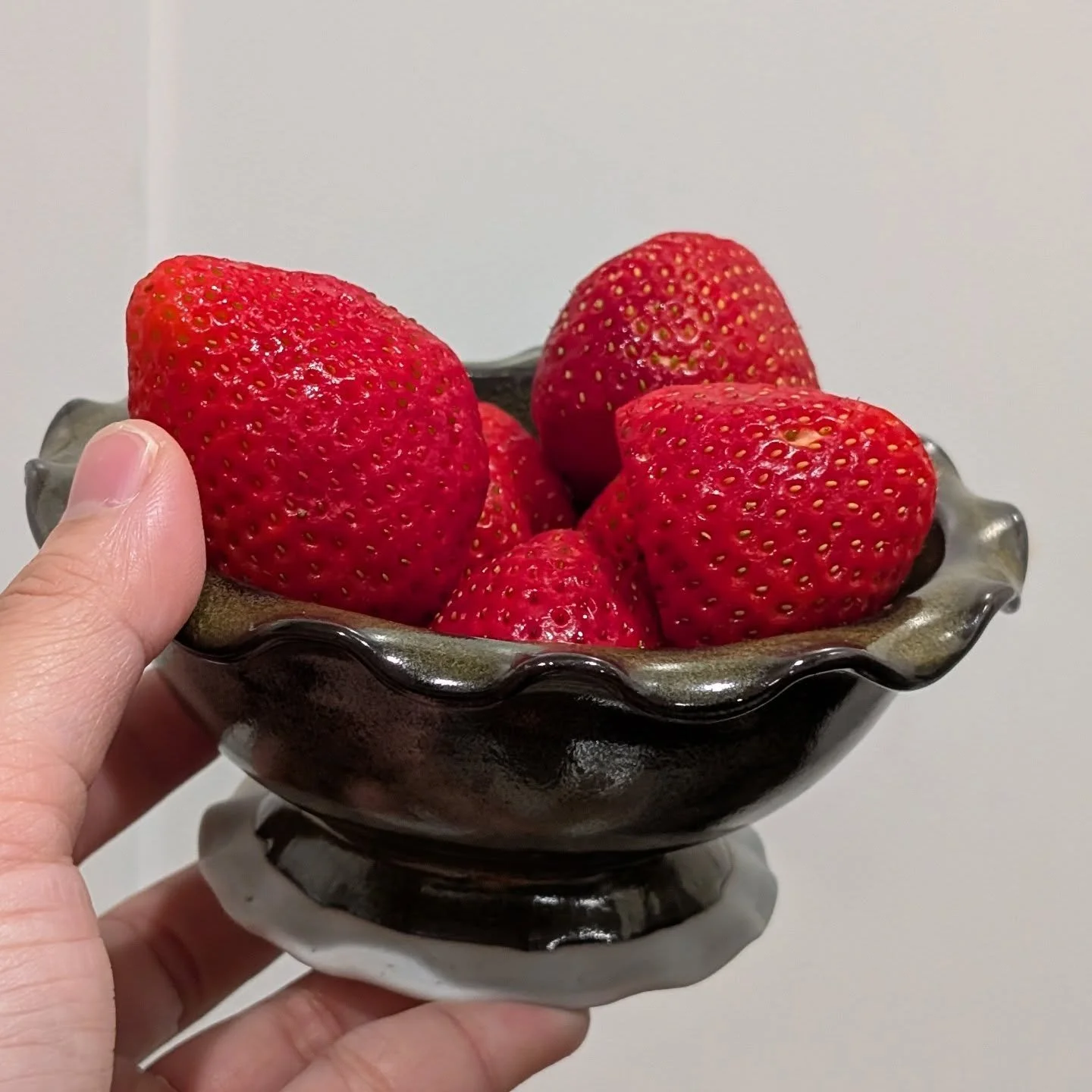 Wednesday WIP - completed

I have not been in the studio much for the past couple weeks. My creative energy is flowing into other personal projects so I don't have much to share. I did get these ice cream bowls back though!

Thrown porcelain with the
