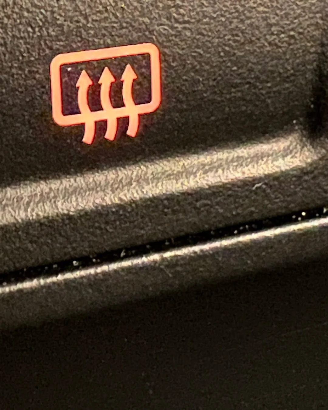 Thought I better give the answer. Took way longer than I thought it would to figure out which light.