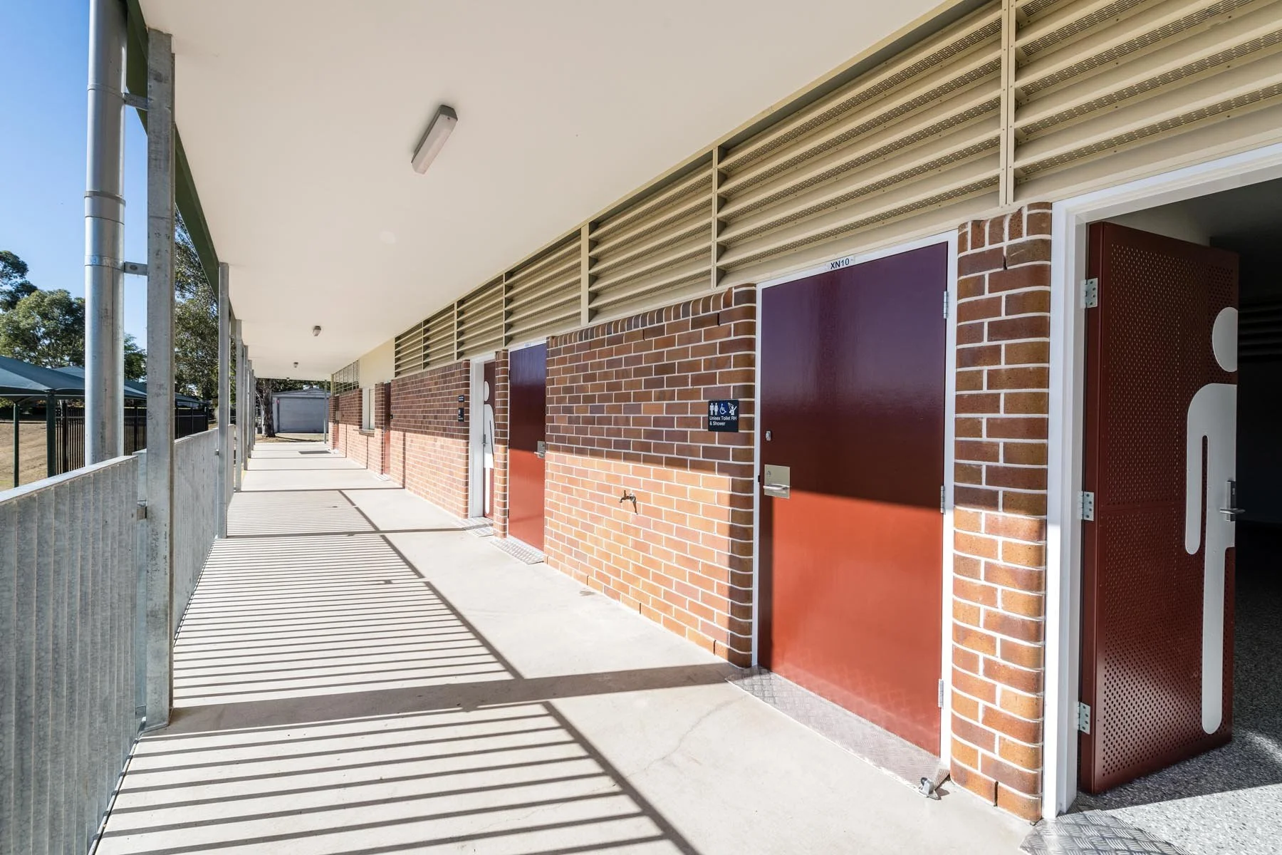 Warwick State High School - Amenities, Gym and Canteen (public)