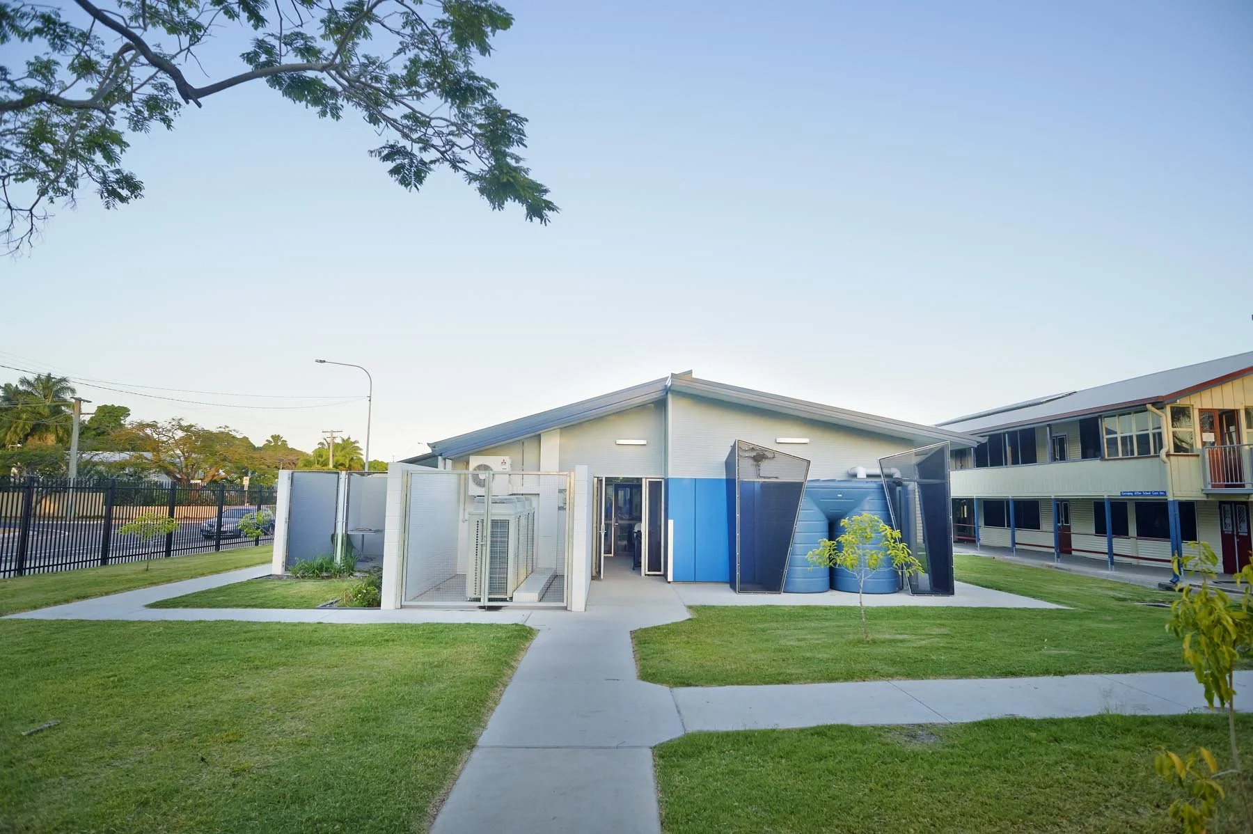Currajong State School Exterior