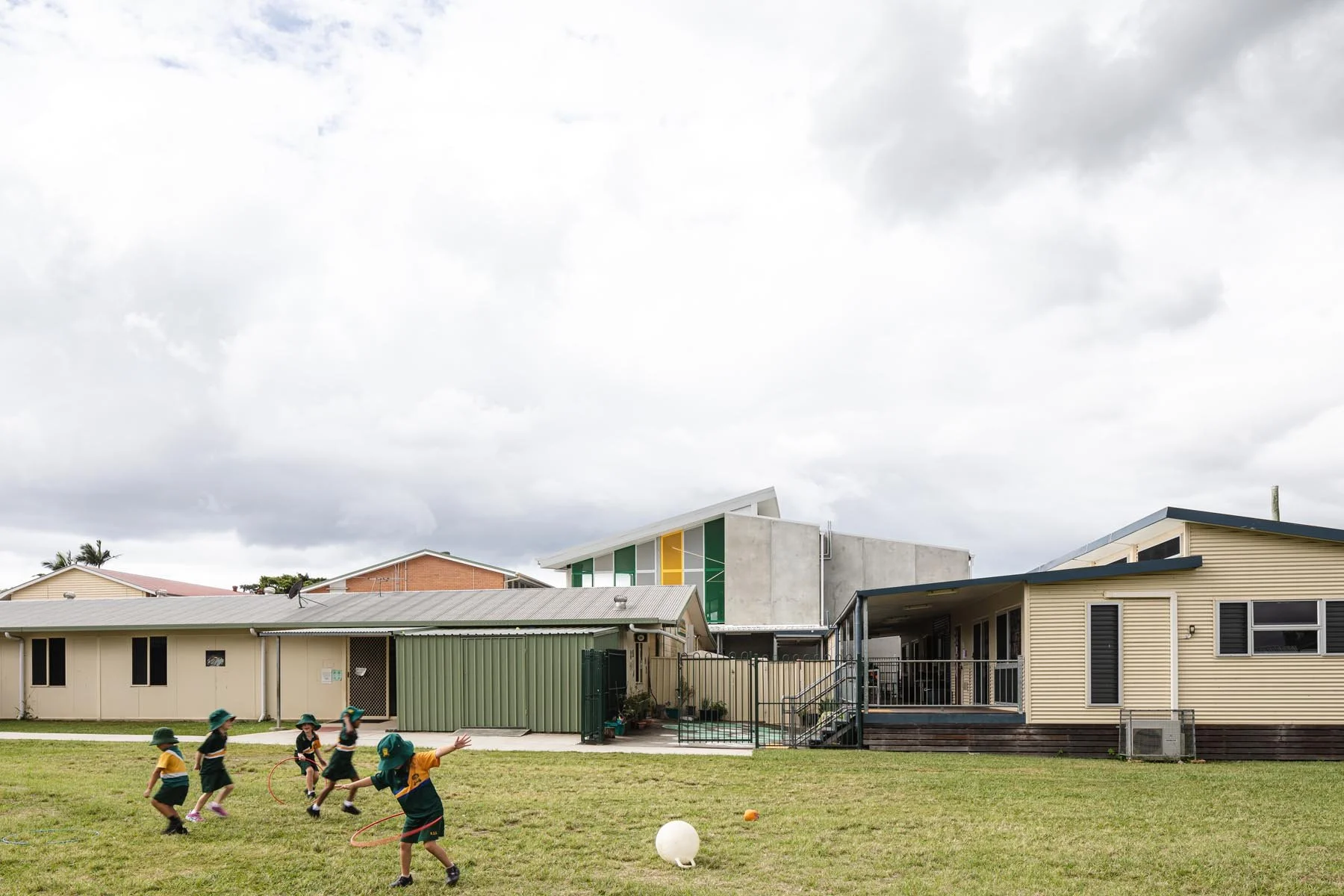 LN-Architecture-Kallangur-State-School-Oval-Exterior.jpg