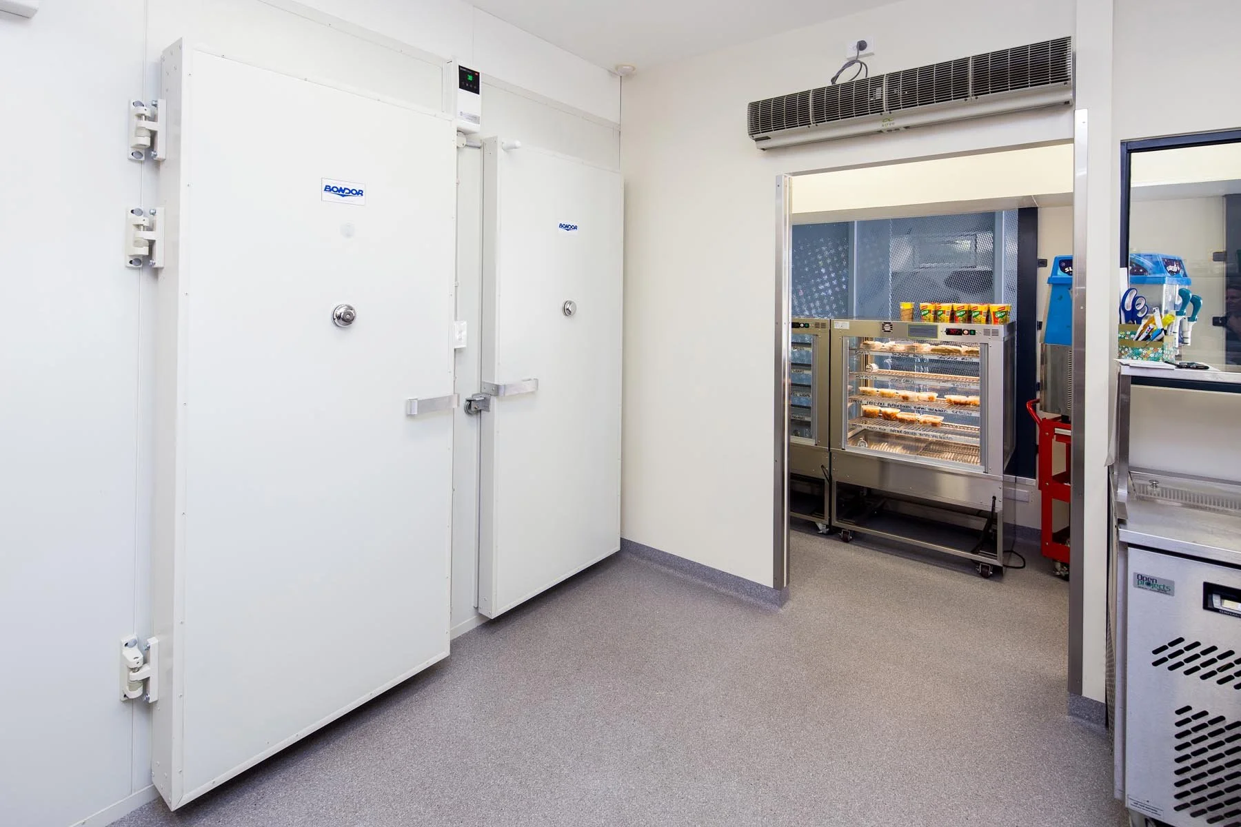 LN-Architecture-Coombabah-State-High-School-Coldroom.jpg
