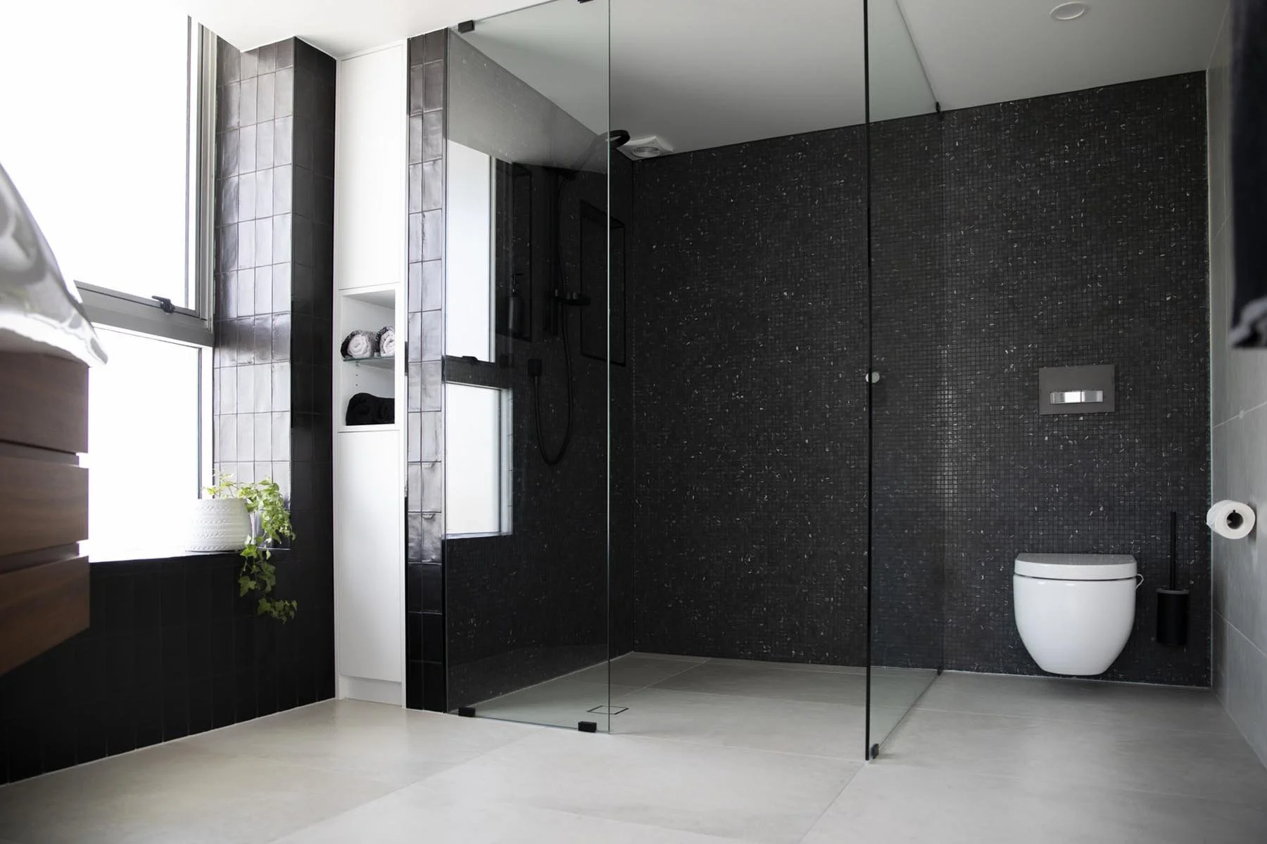 Giarola Architects Mooloolaba Apartment Ensuite