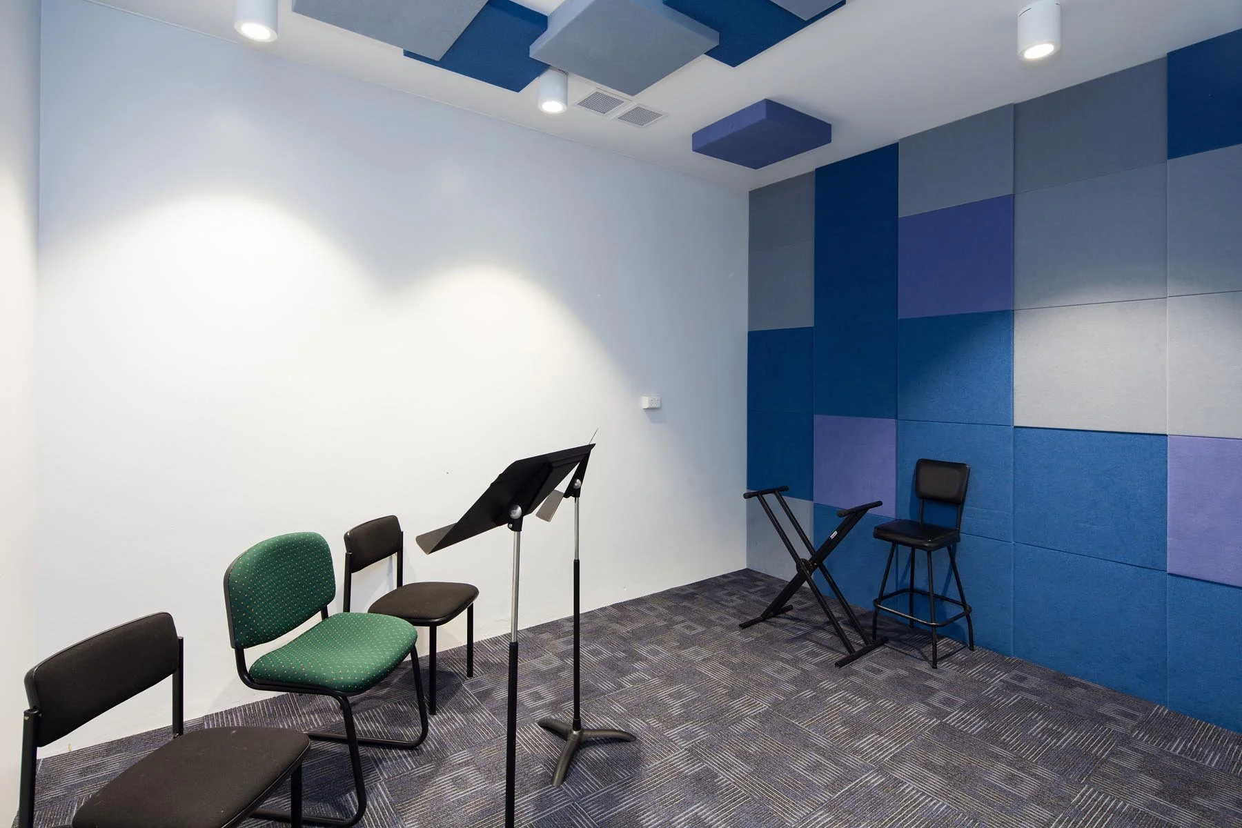 MacGregor State High School Music Practice Interior