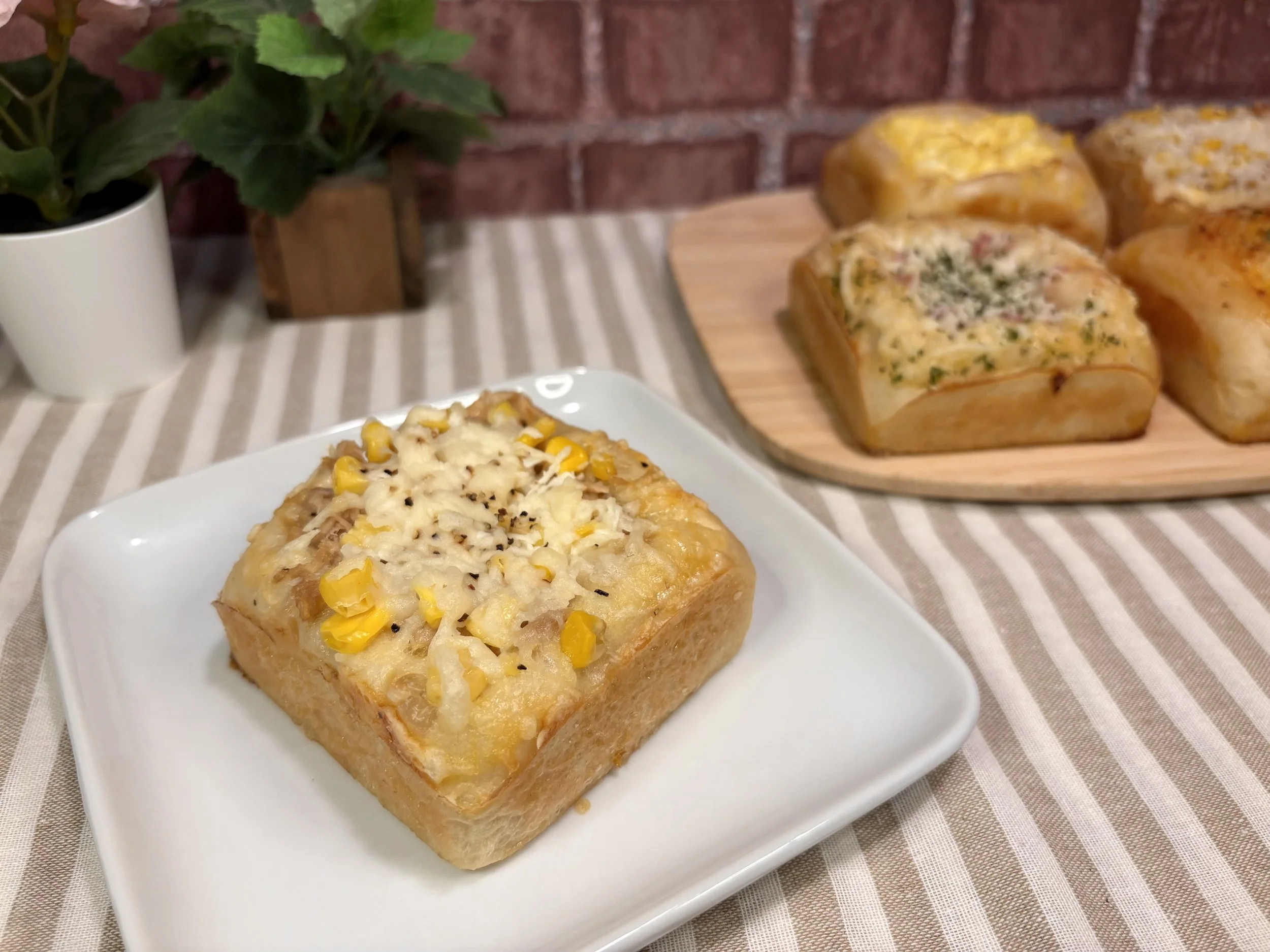 Tuna & Corn Melt Square