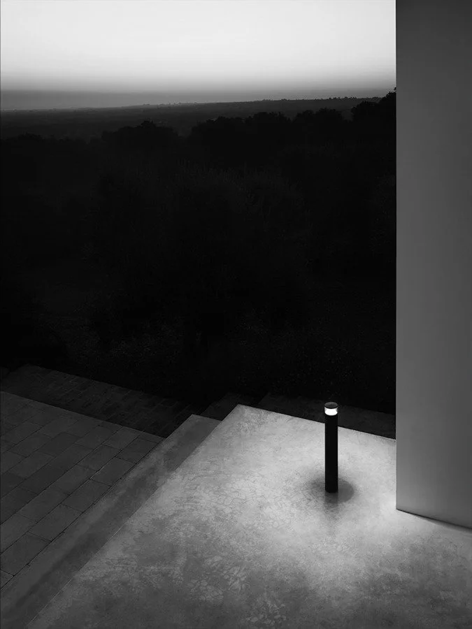 Dış mekân için modern ve dekoratif bahçe aydınlatma koleksiyonu