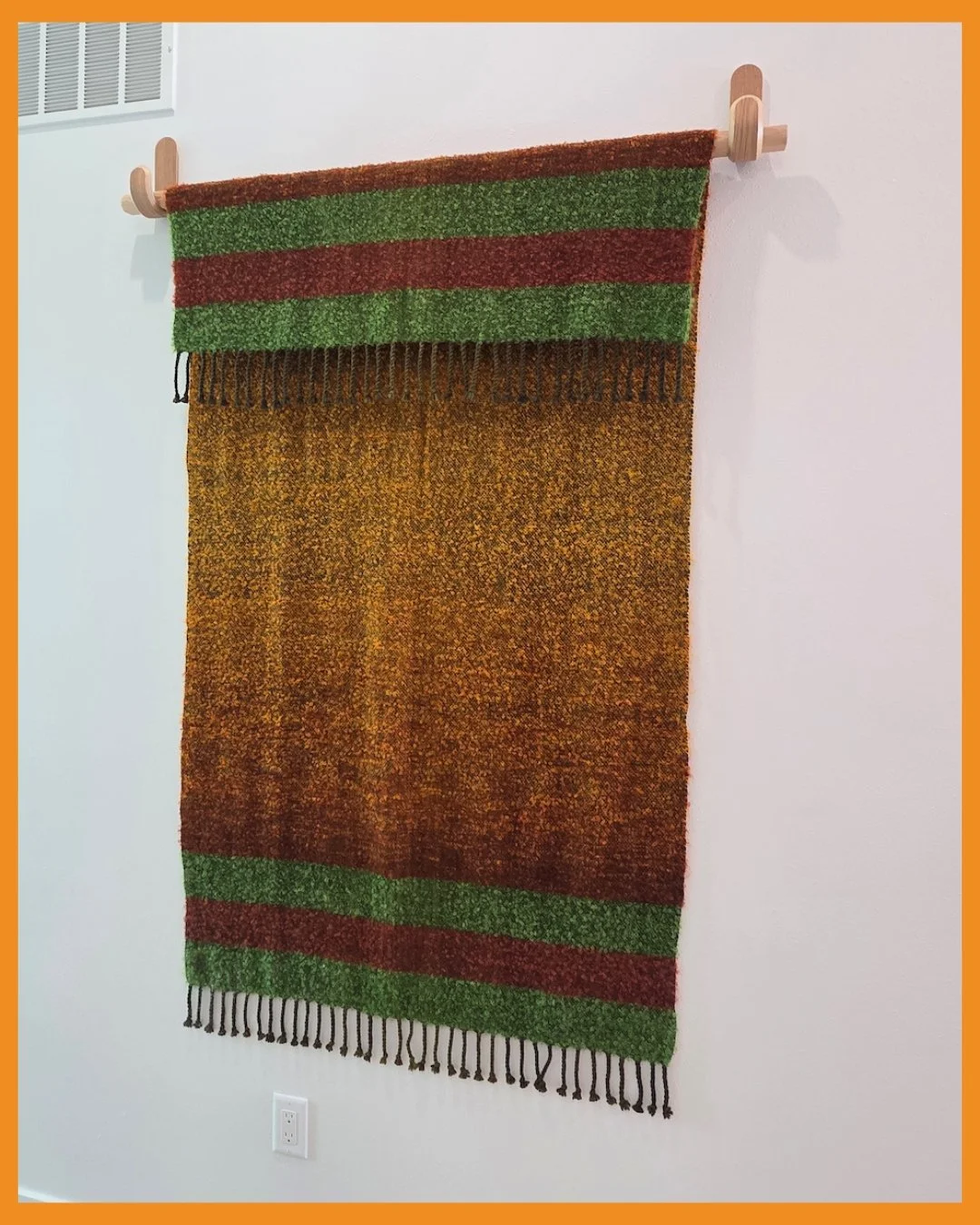 Look, I hate to show off but... how gorgeous does this throw blanket look hanging in this beautiful South Dakota home!

Just stunning ✨

My only question is: how do you not stroke it every time you walk down the hallway?!

Thank you to my lovely cust