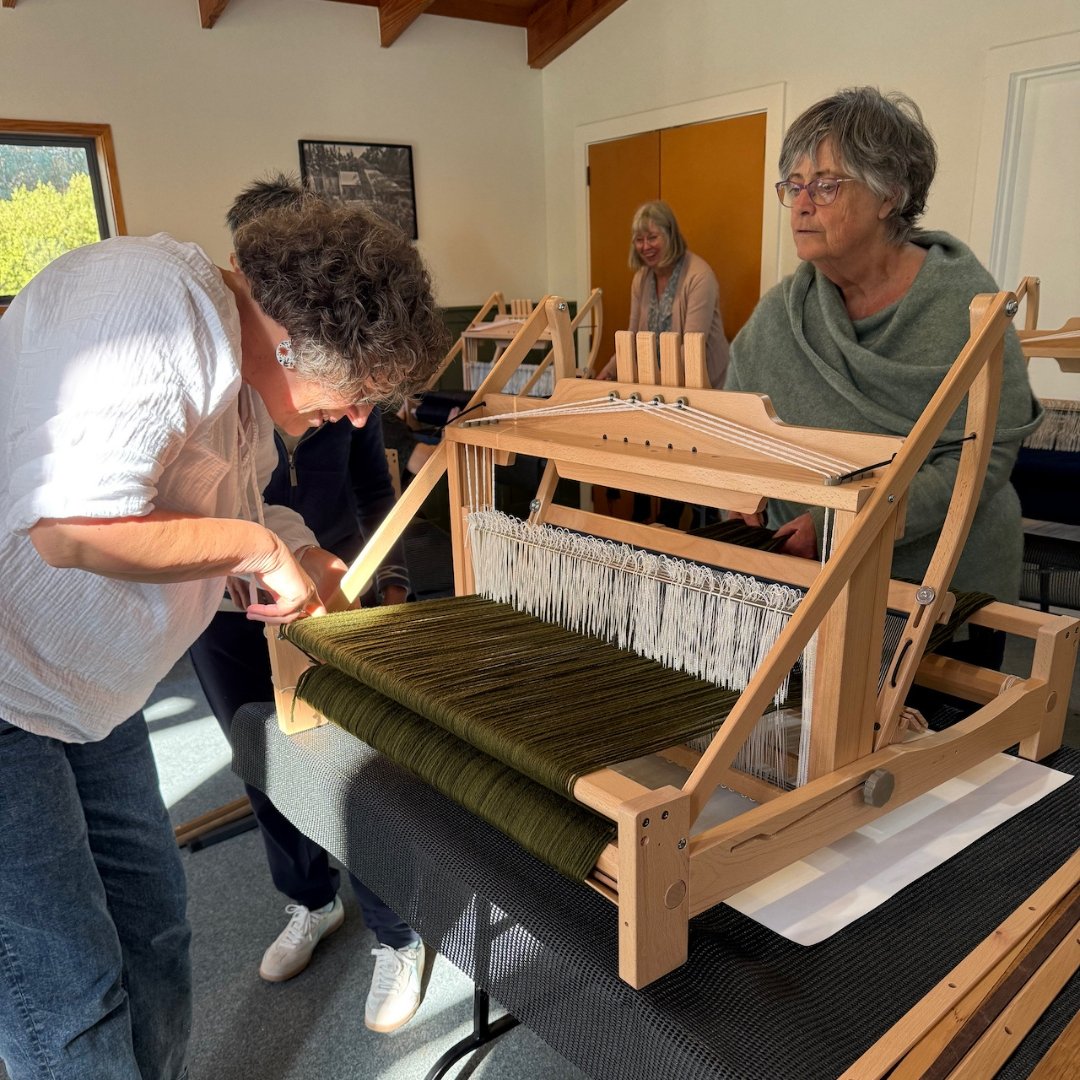 3-learn-to-weave-ashford-looms.jpg