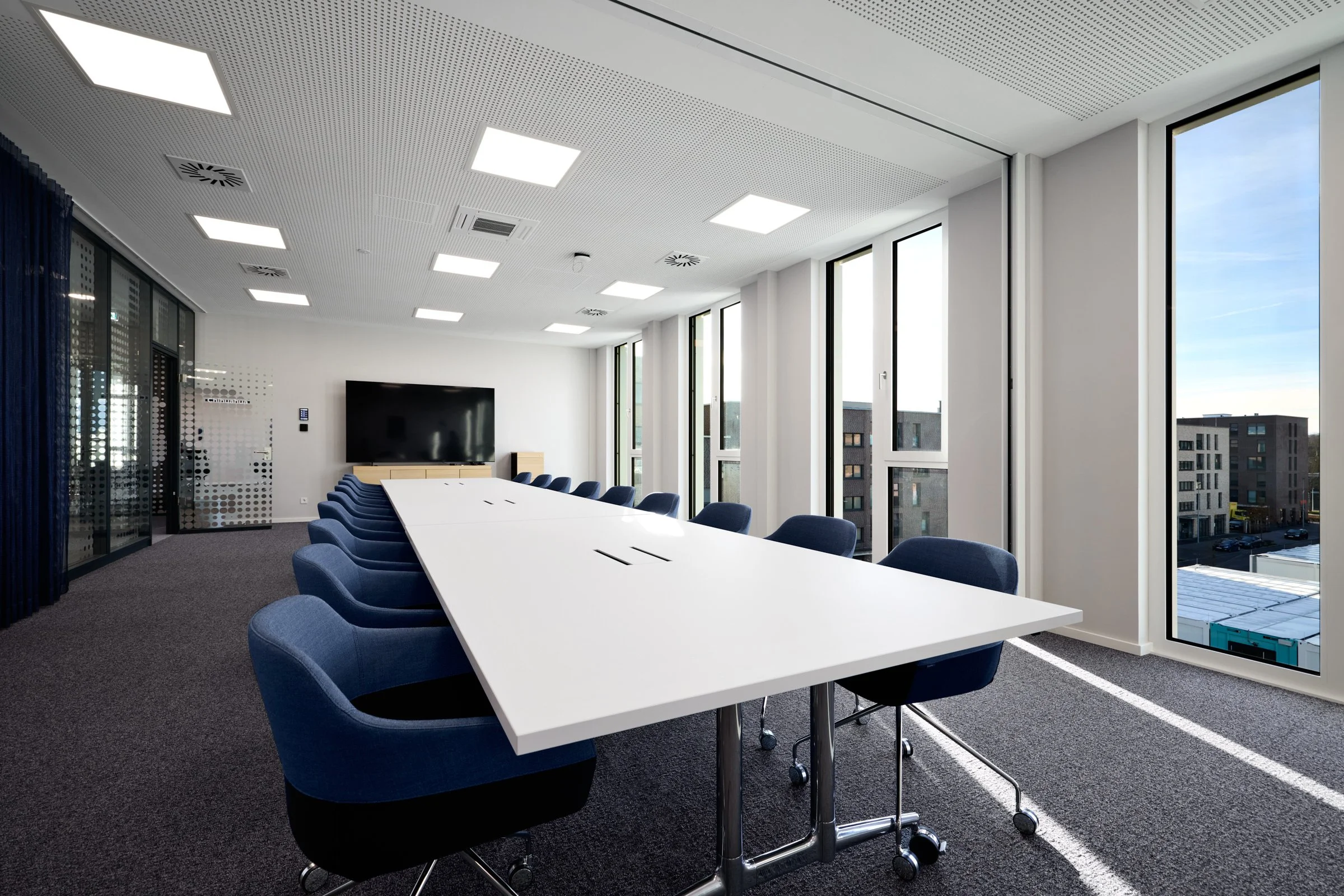 Konferenz 2_JPEG 2400.jpg