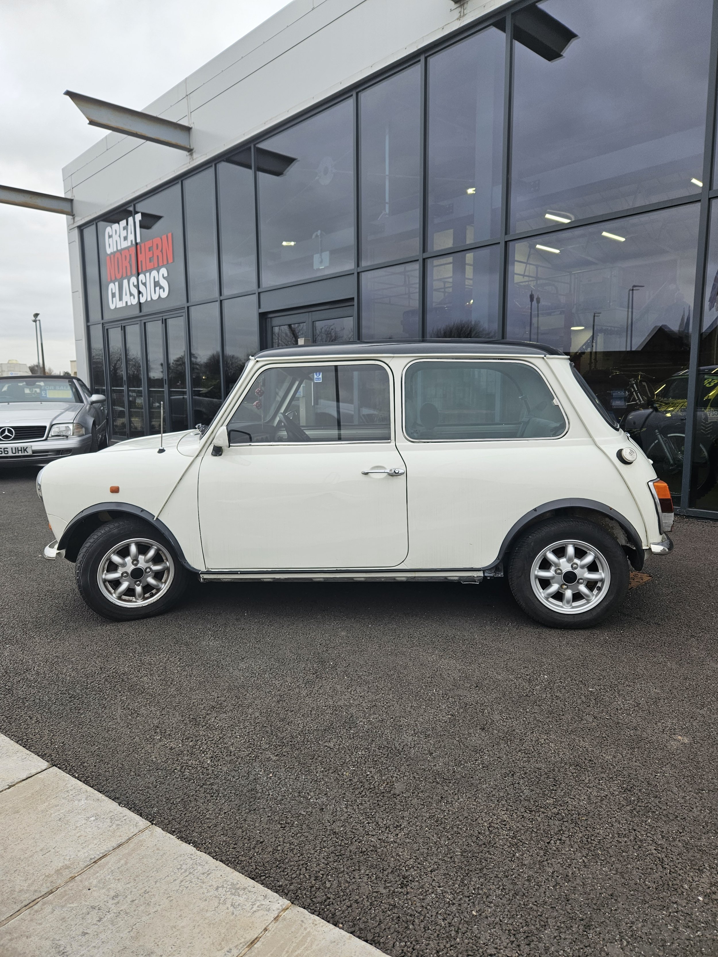 rover mini feature gnc.jpg