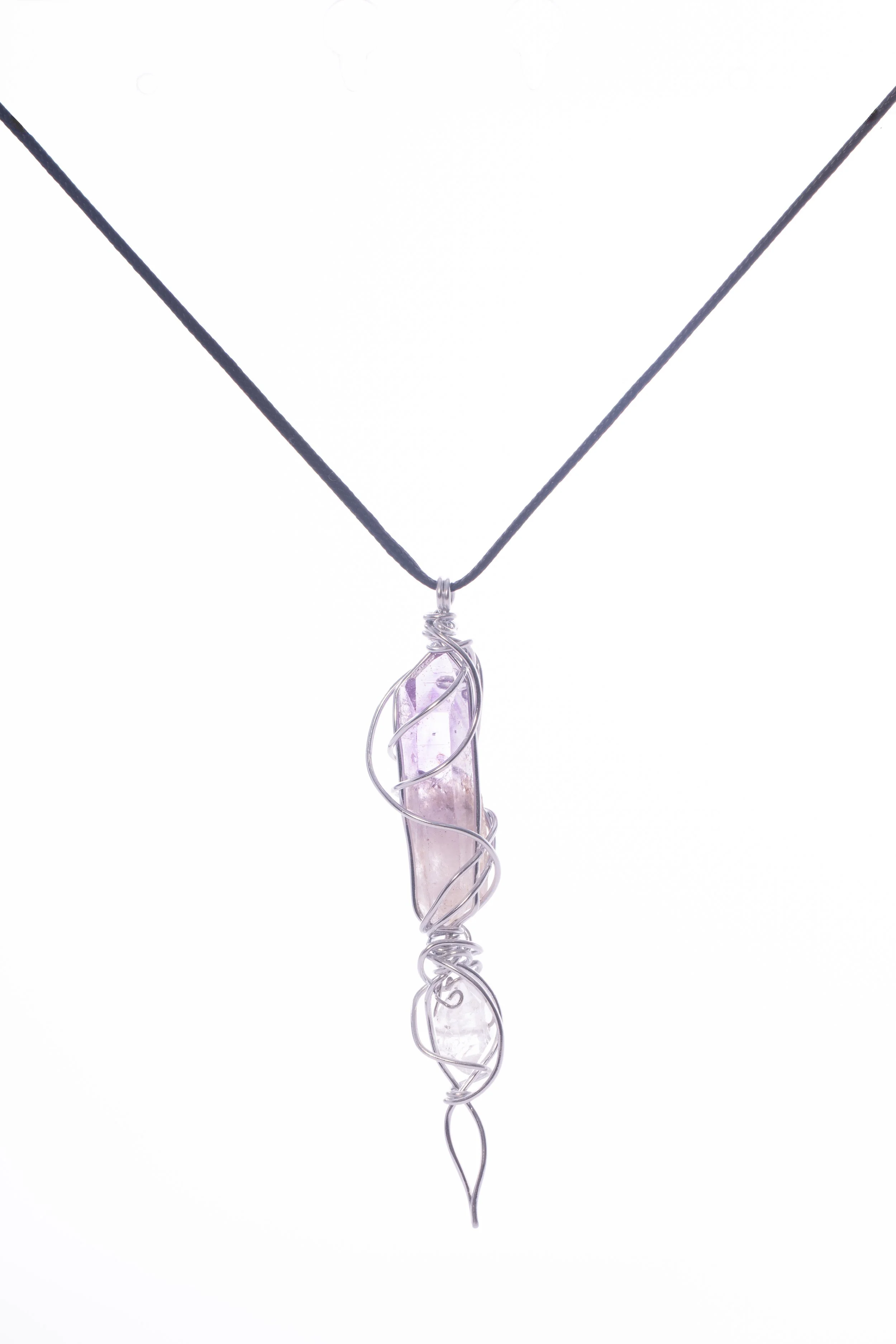 Astra Tear｜星宿之淚 — skeletal metal and crystal pendant, POETAILOR