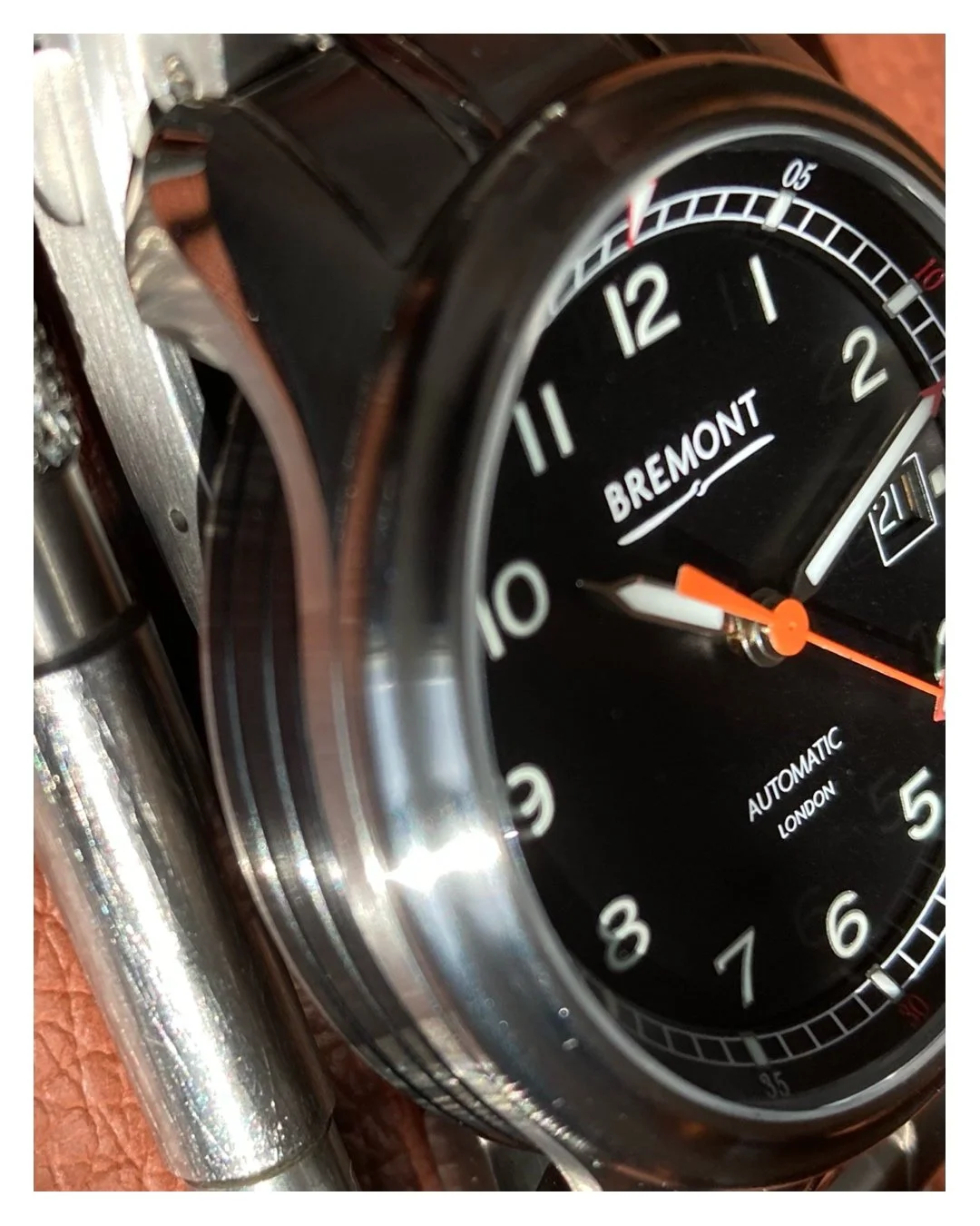 Bremont Airco with trip tick case