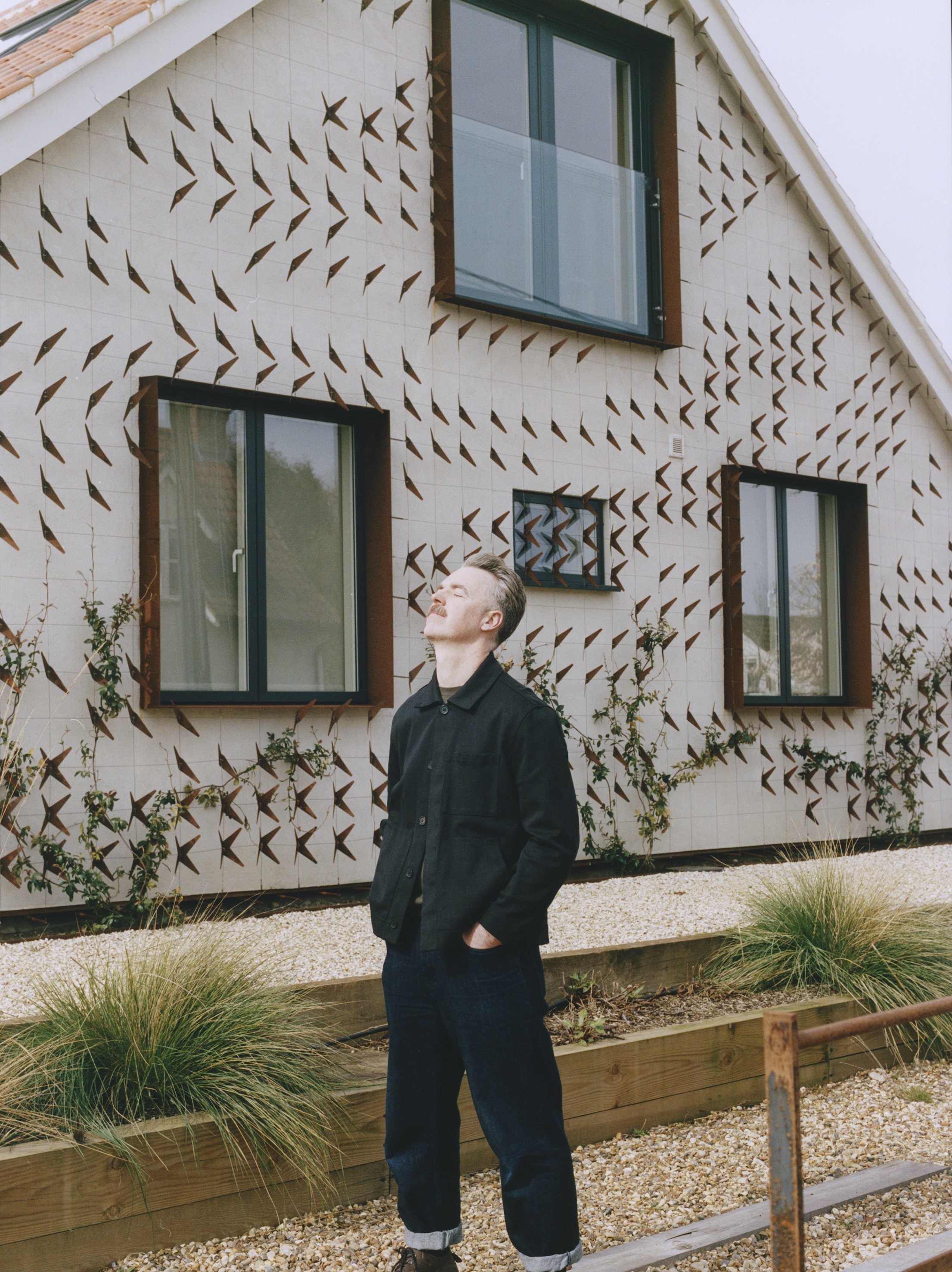 Folk House 1_cropped.jpg