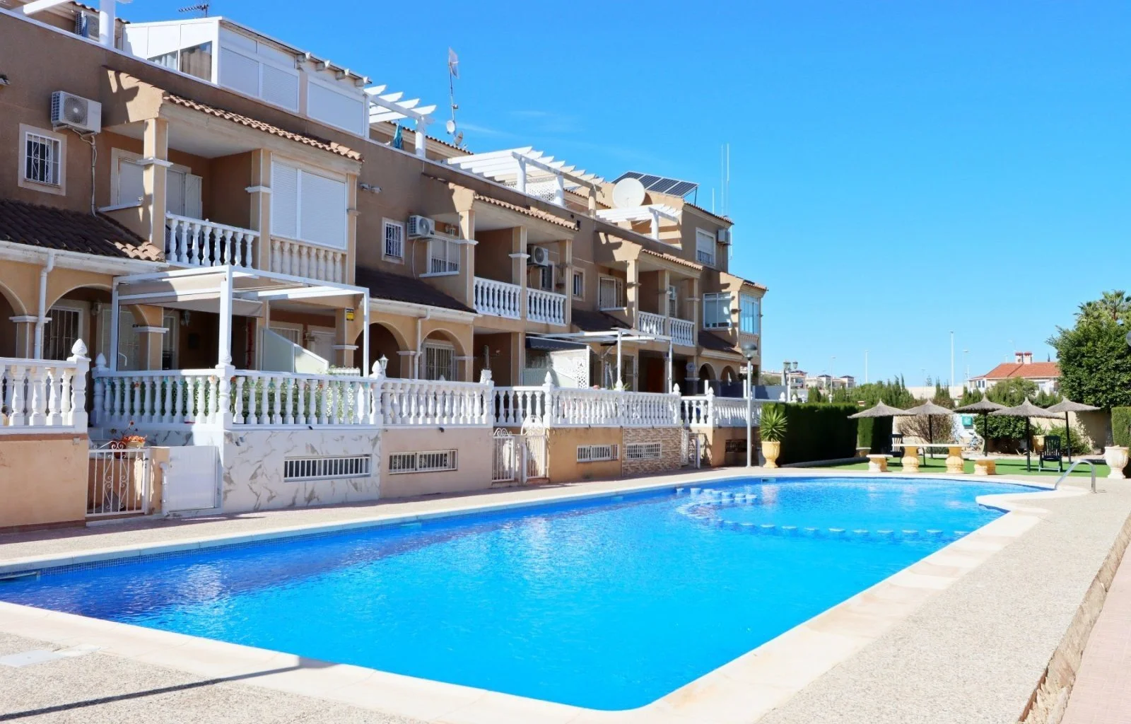 Spacious Townhouse - Playa Flamenca