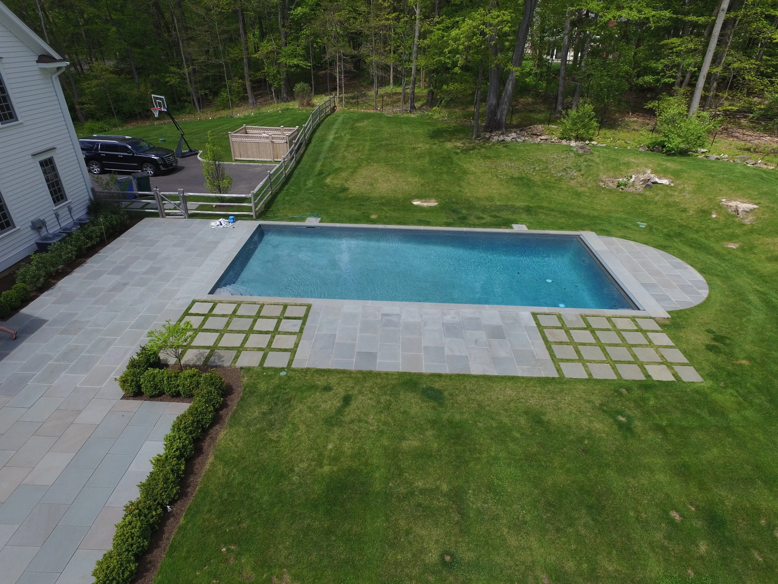 Signs You Need Pool Repair Before Summer Ends