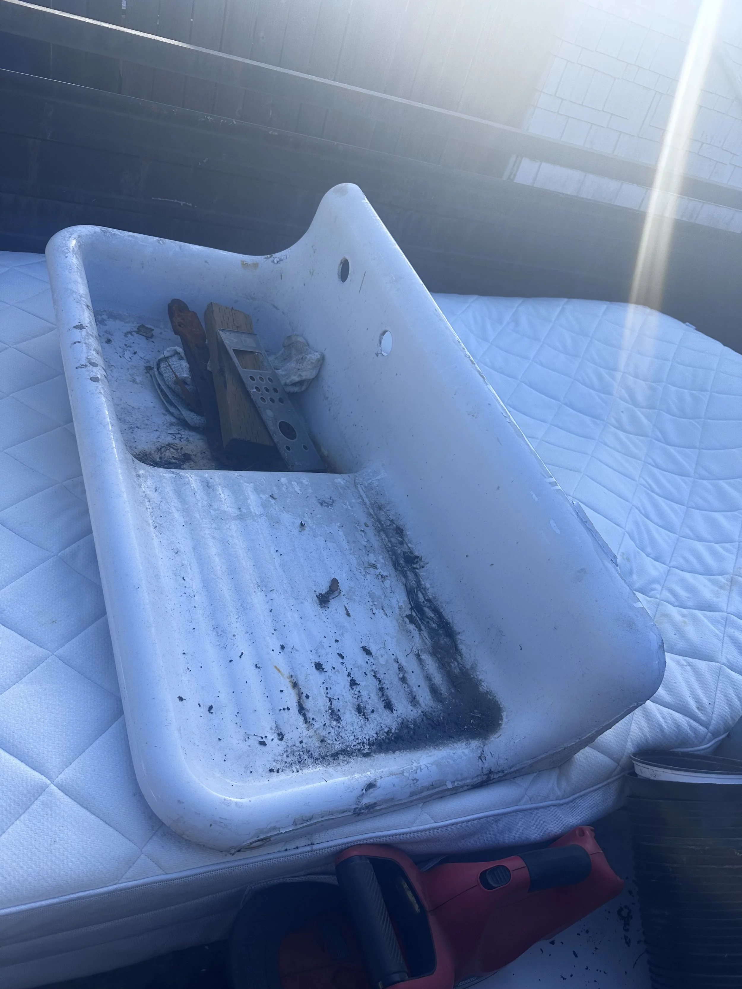 Progress loading junk trailer Auburn WA